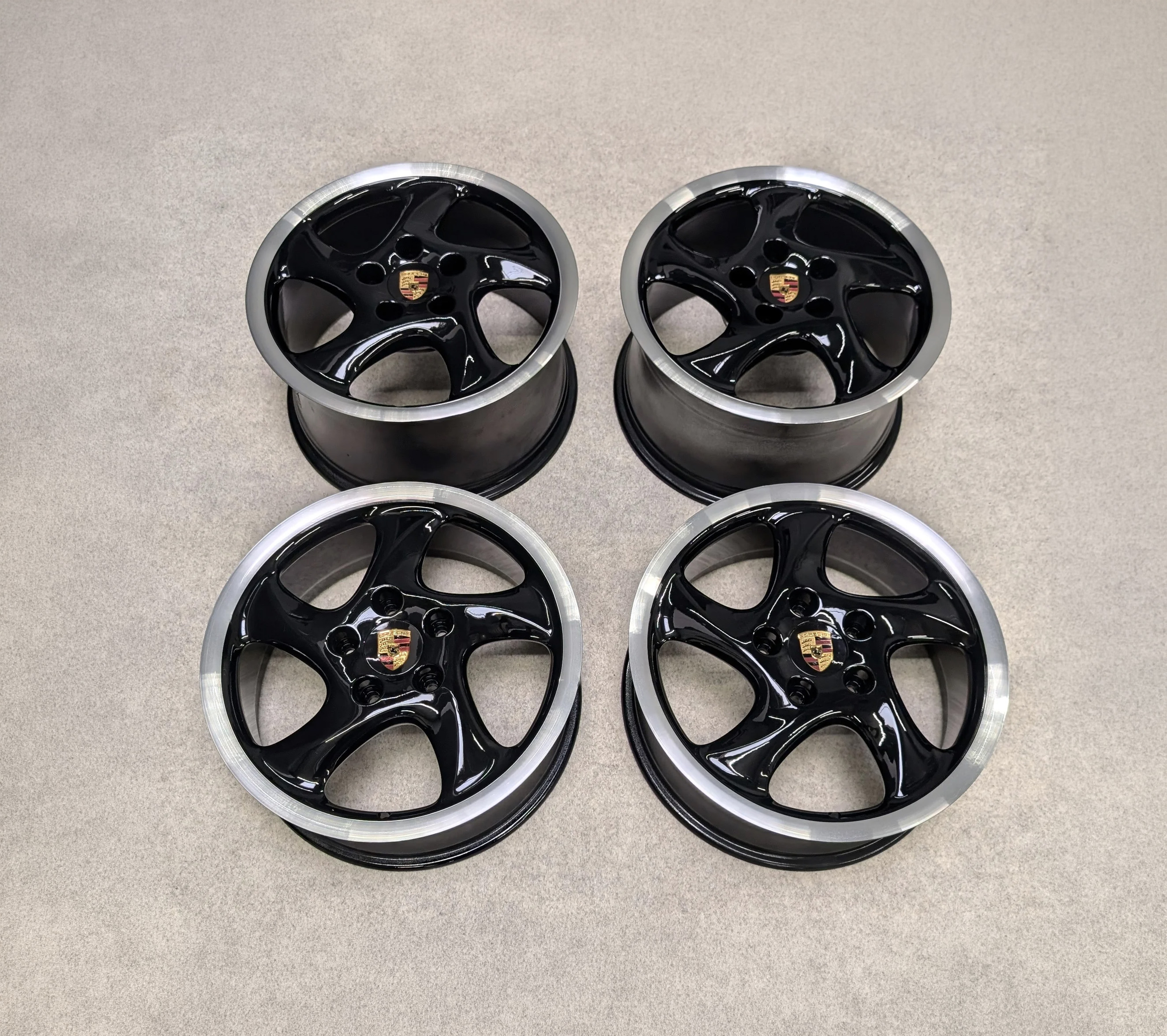 Auctions | PCARMARKET