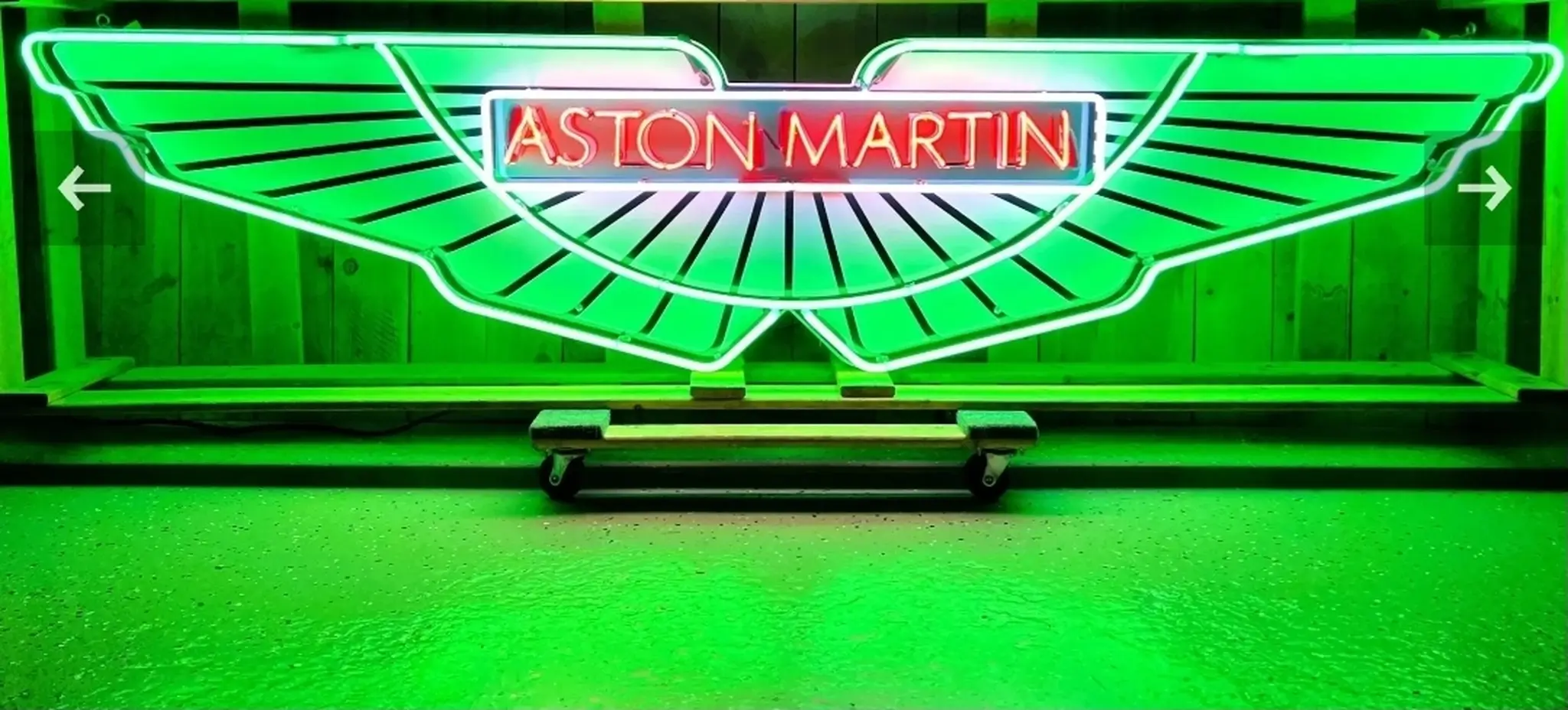 MarketPlace: Aston Martin Neon Sign | PCARMARKET
