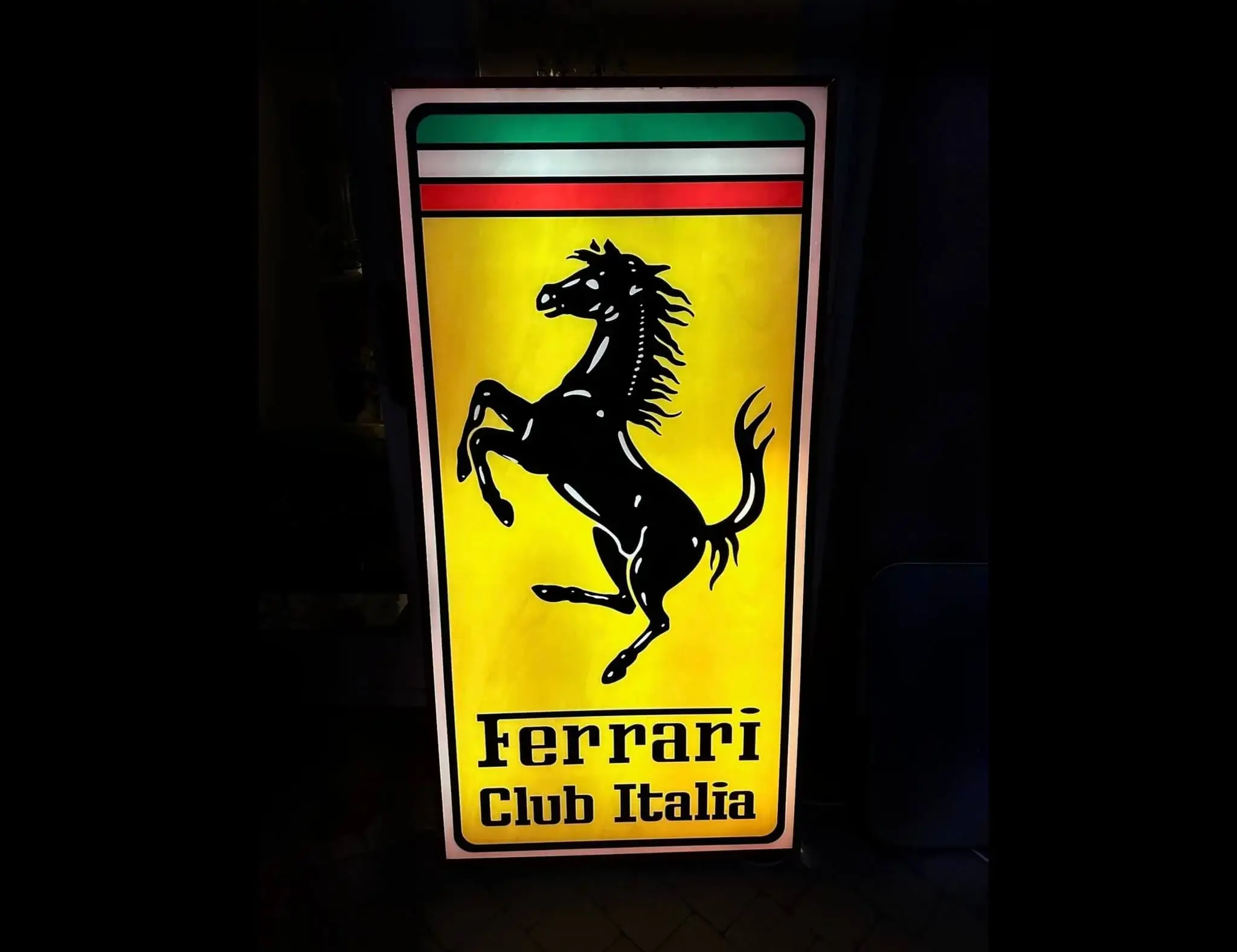 MP: Authentic Illuminated Ferrari Club Italia Sign | PCARMARKET
