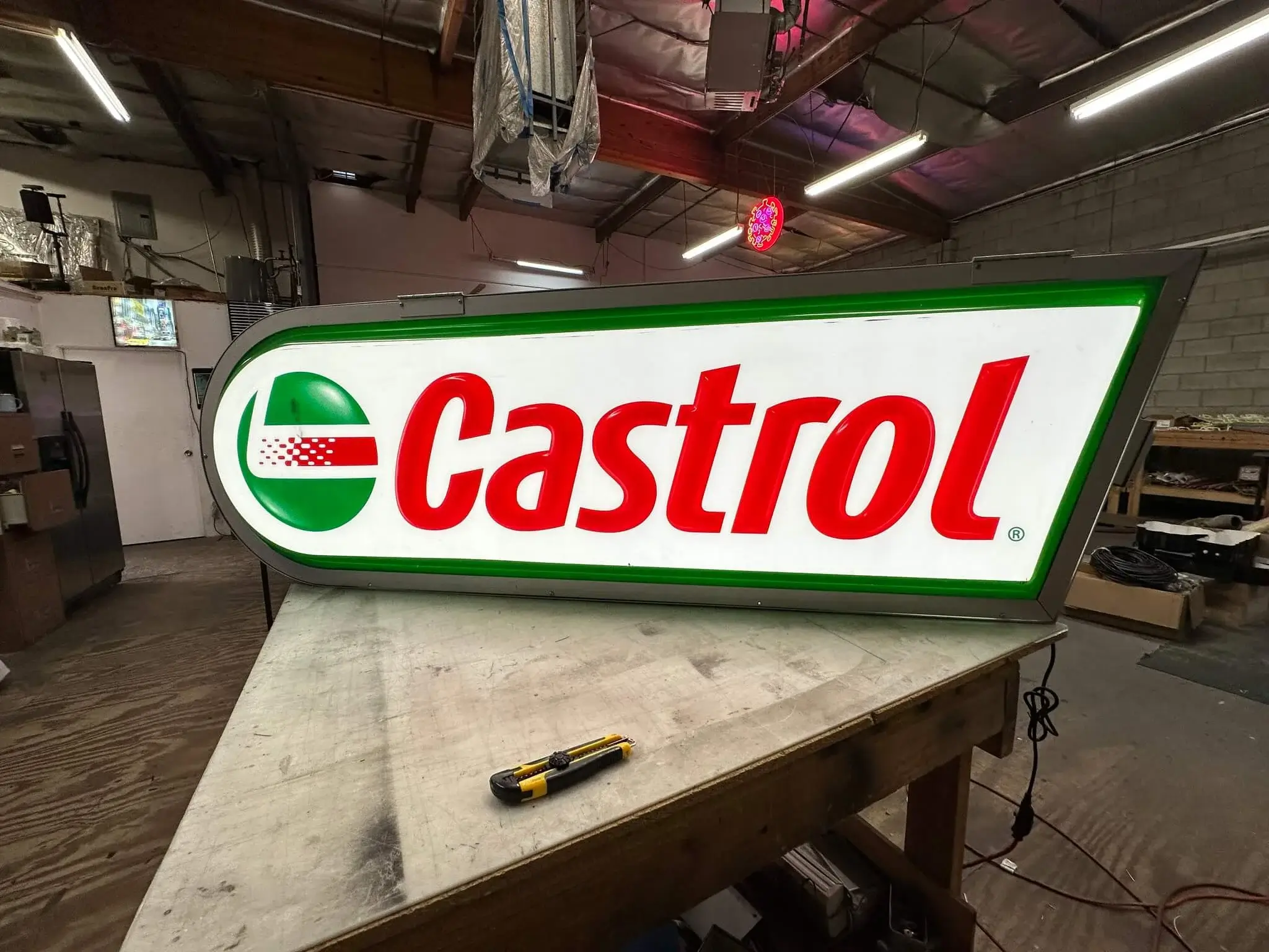 MP: Authentic Castrol Motor Oil Sign Collection | PCARMARKET