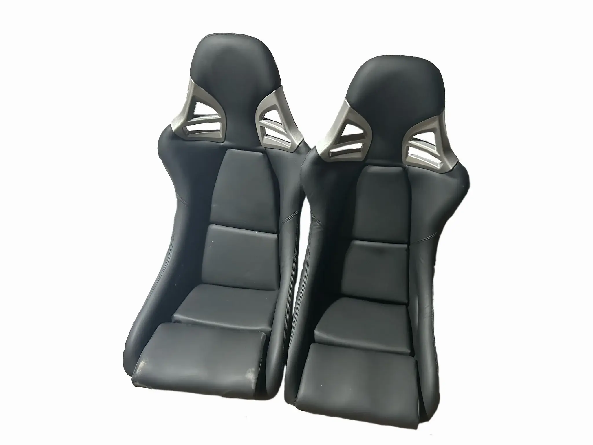 No Reserve Replica Porsche 997 GT3 Bucket Seats | PCARMARKET