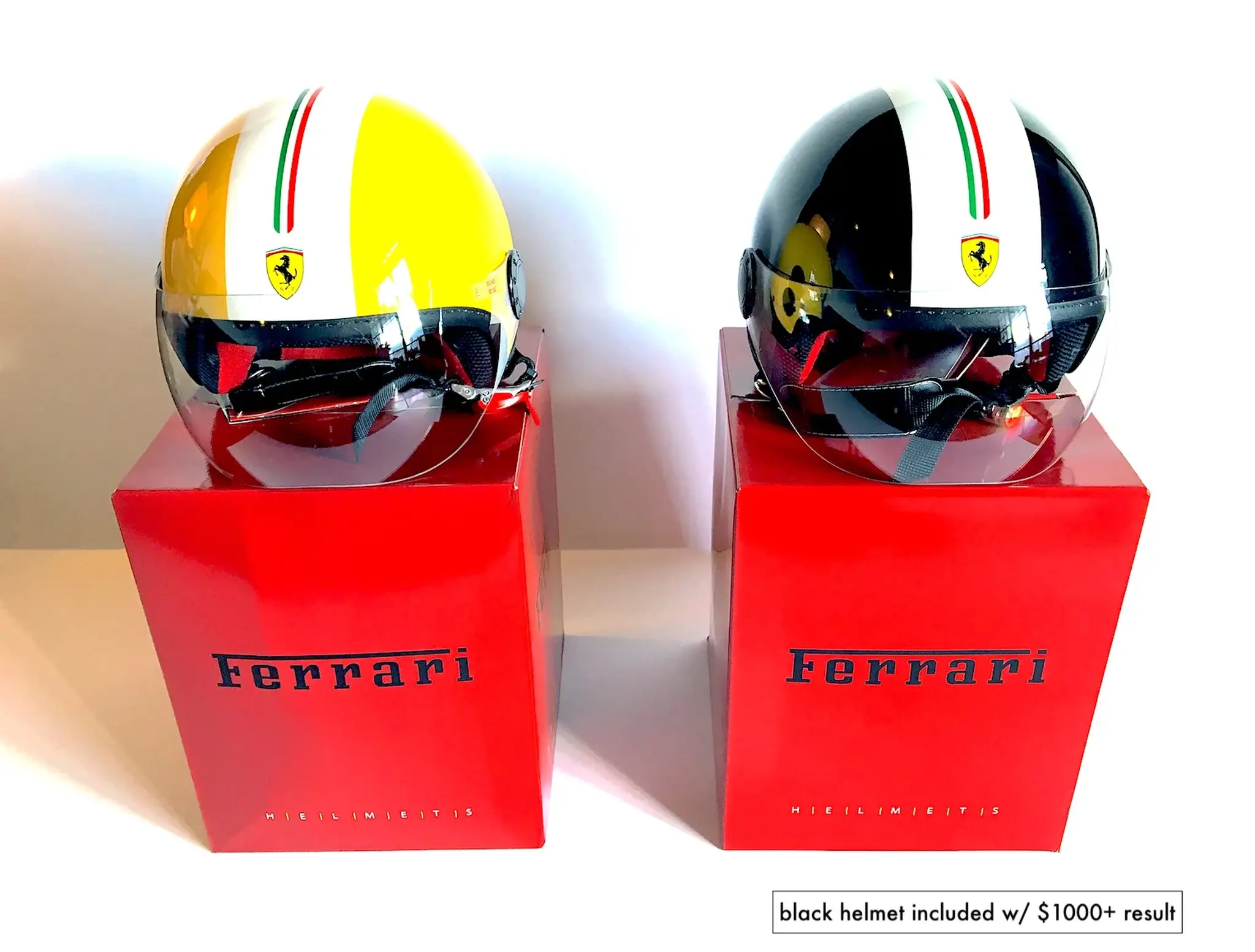 No Reserve Brand New Ferrari Rosso Helmet | PCARMARKET