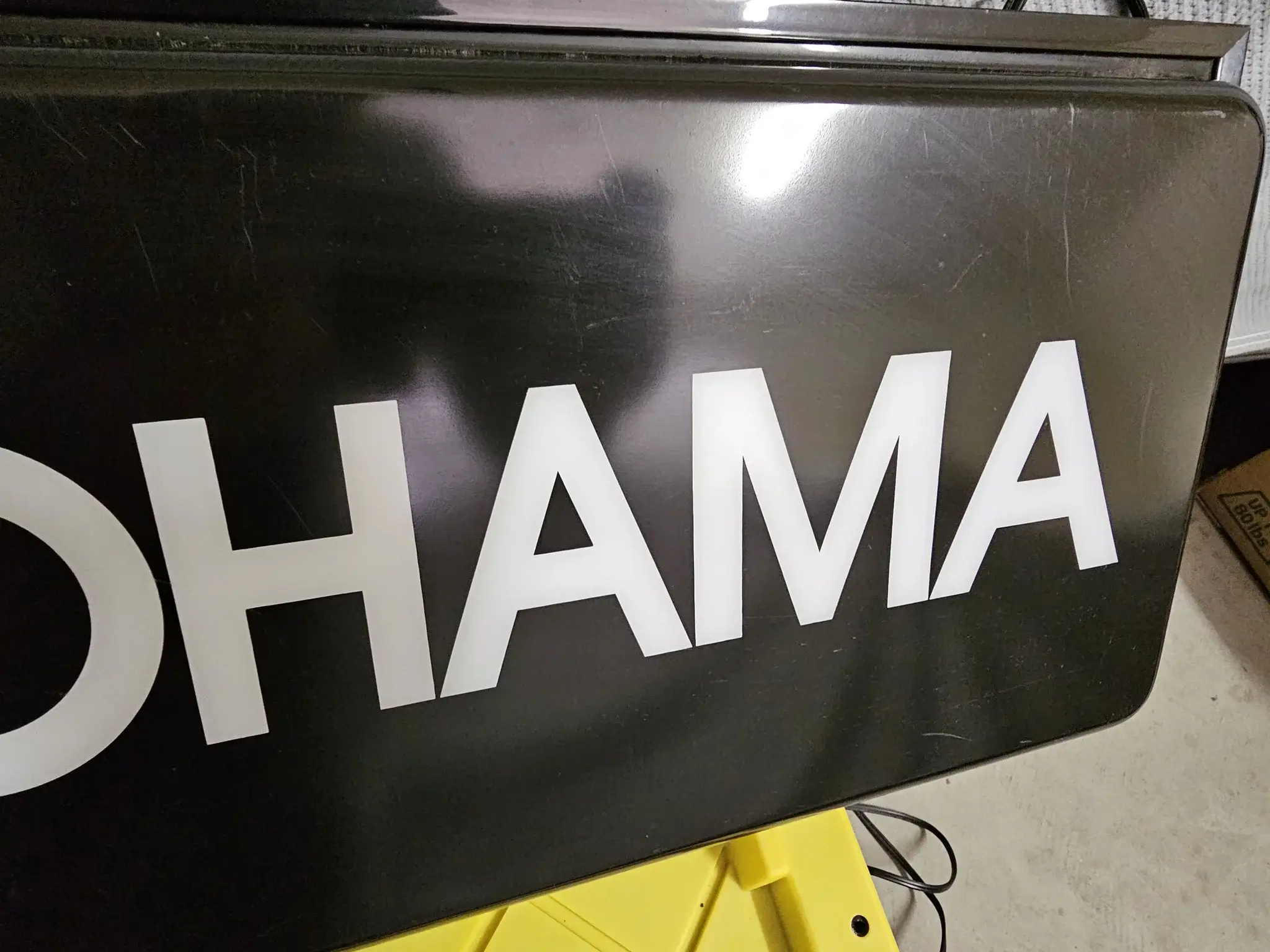絵画 sign MP: Illuminated Yokohama Tires Sign | PCARMARKET