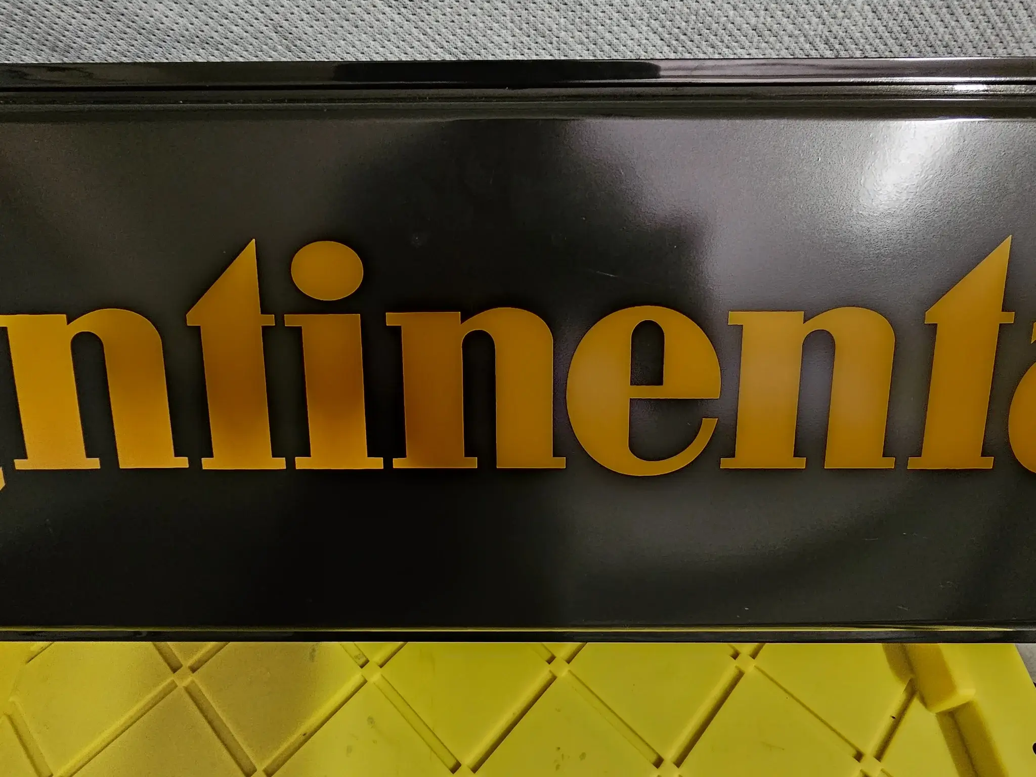 MP: Illuminated Continental Sign | PCARMARKET