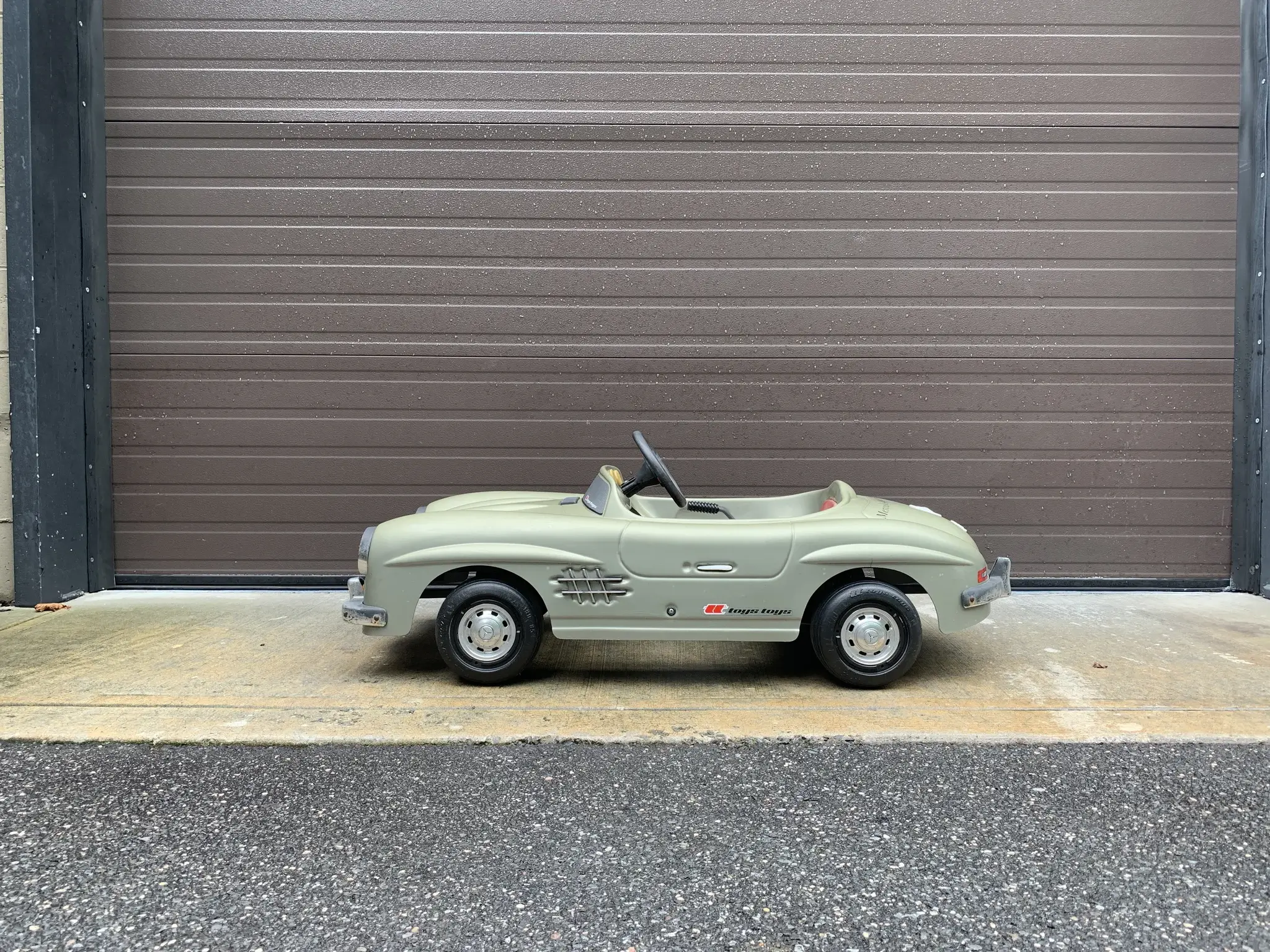 TT TOYS TOYS MERCEDES-BENZ 300SL PEDAL CAR | PCARMARKET