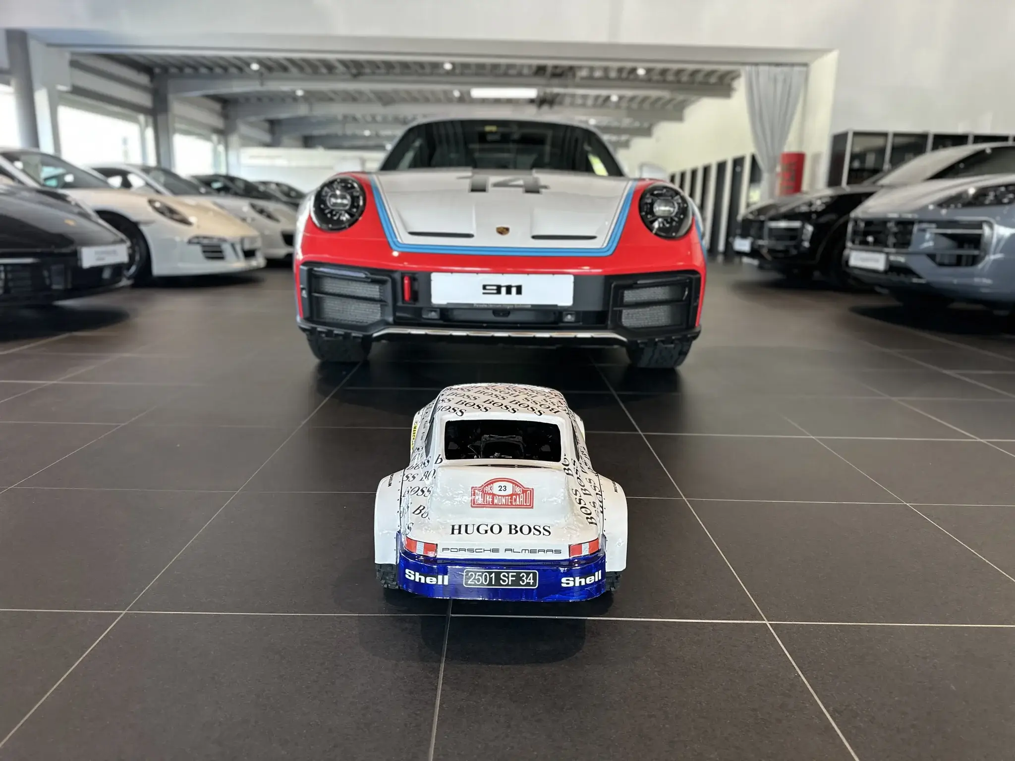 1:4 Scale BOSS Porsche 911 SC Gr.4 Petrol-RC Rallye Car | PCARMARKET