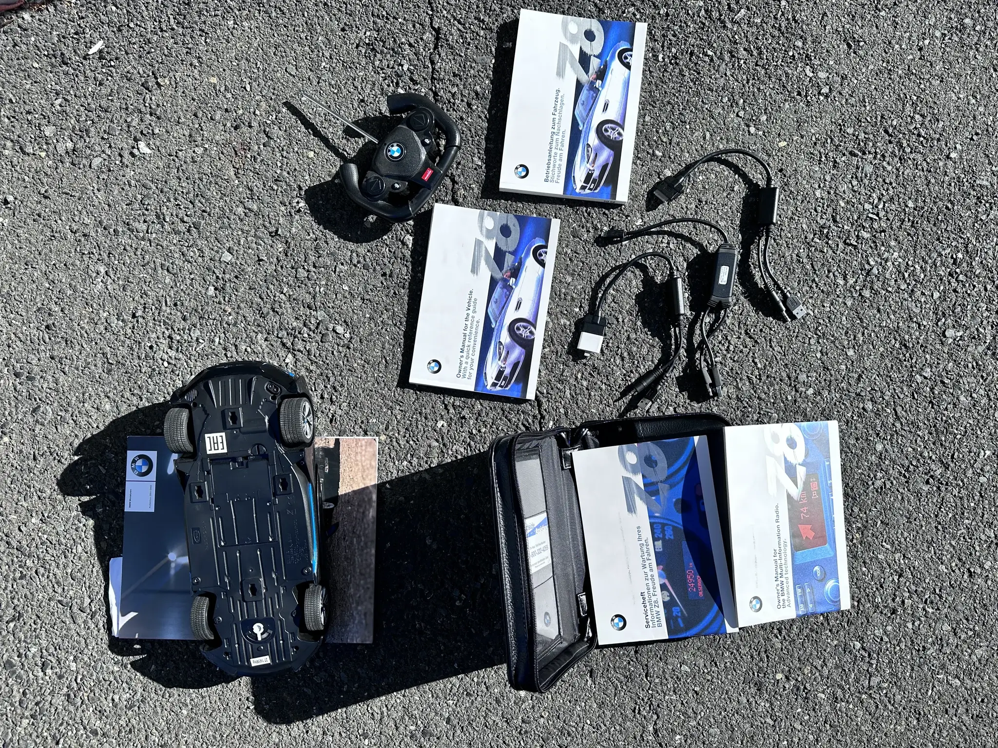 BMW Z8 Memorabilia, Accessories, Owners Manuals and Launch Kit