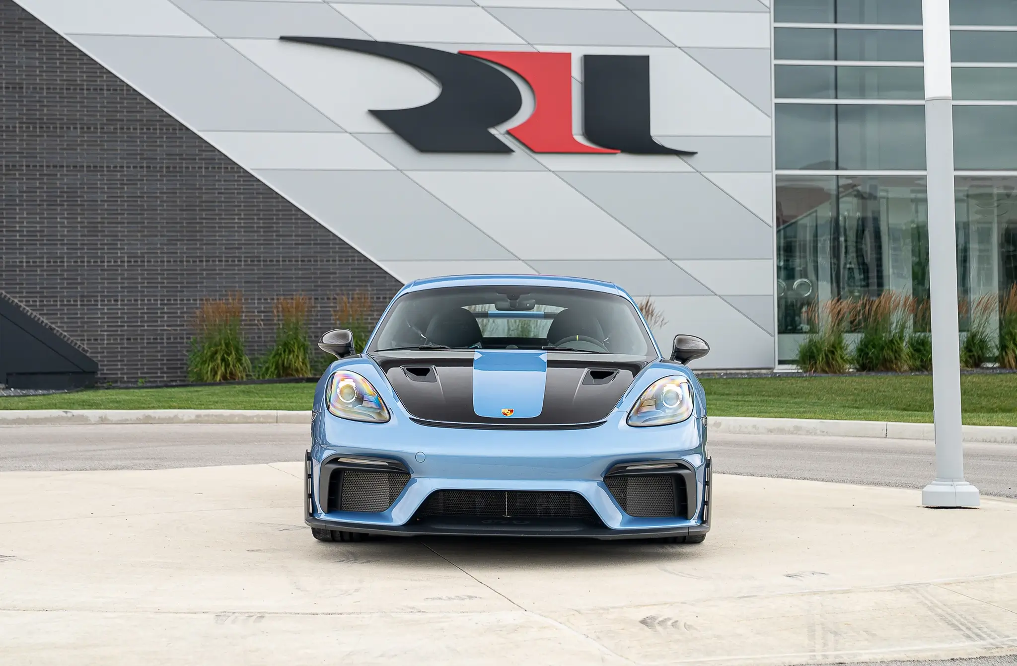 Sonderwunsch PTS Gemini Blue Metallic 2023 Porsche 718 Cayman GT4