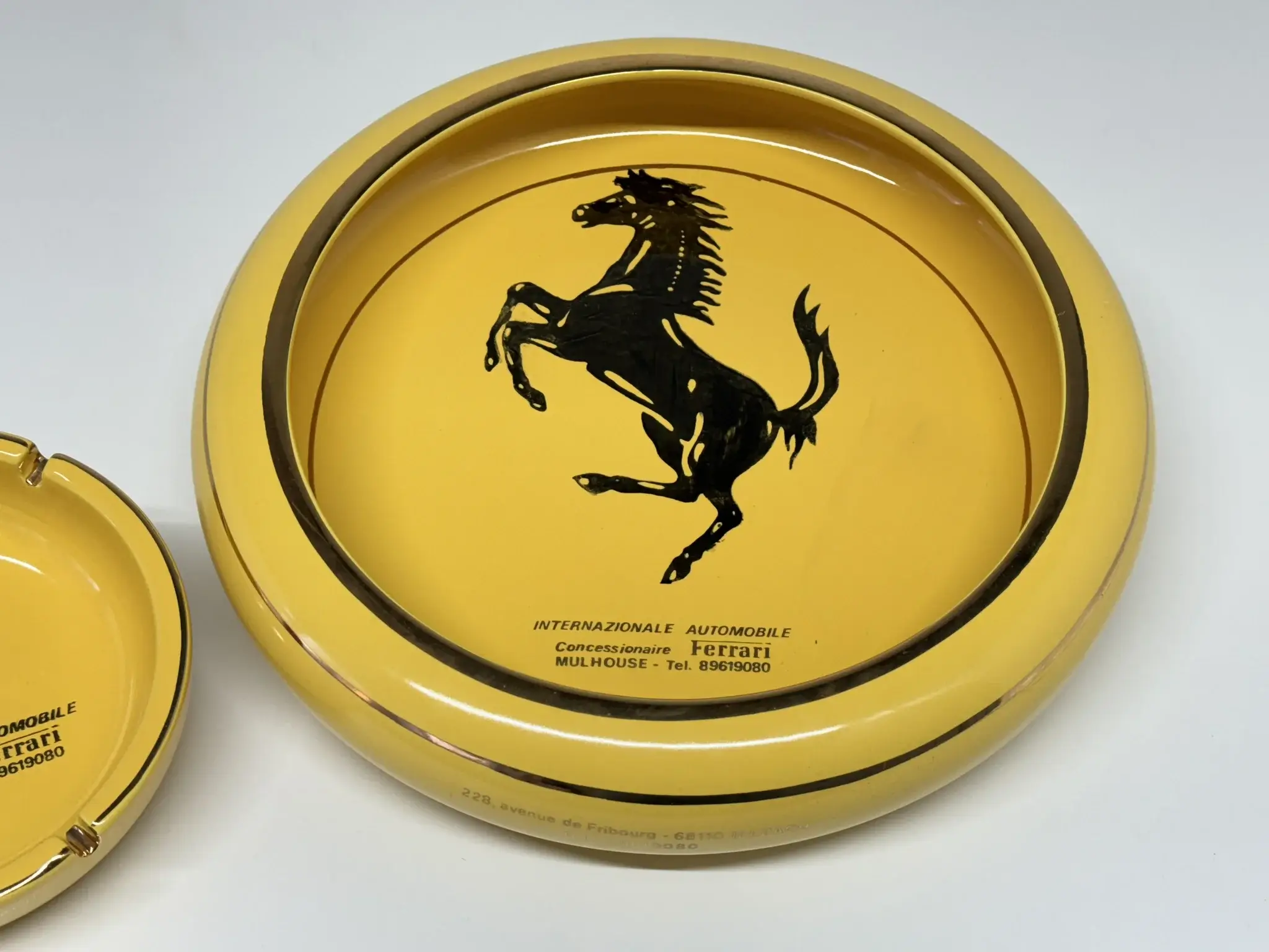 No Reserve Collection of Ferrari Ashtrays and Ceramics | PCARMARKET