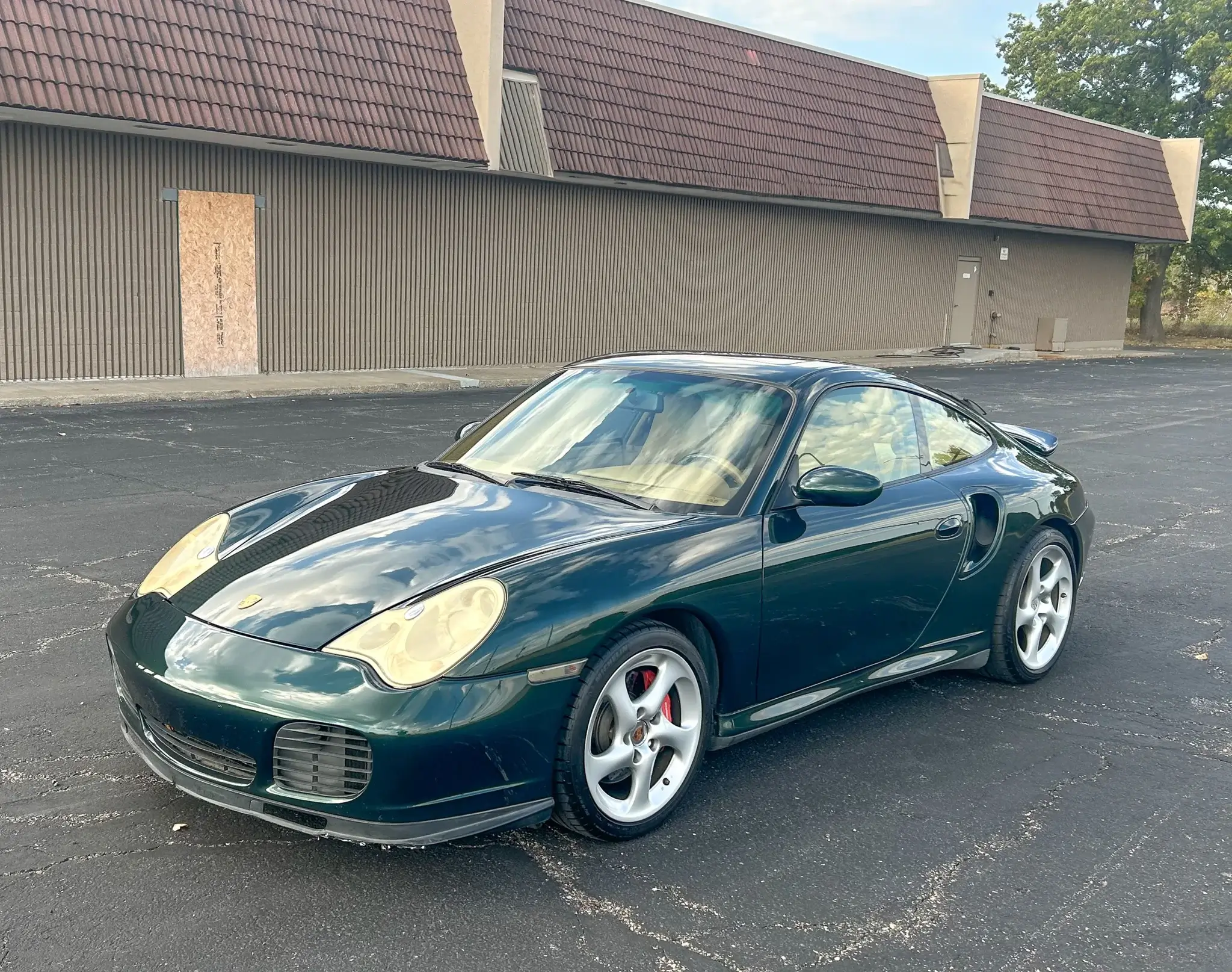 MP: Forest Green Metallic 2001 Porsche 996 Turbo Coupe Automatic