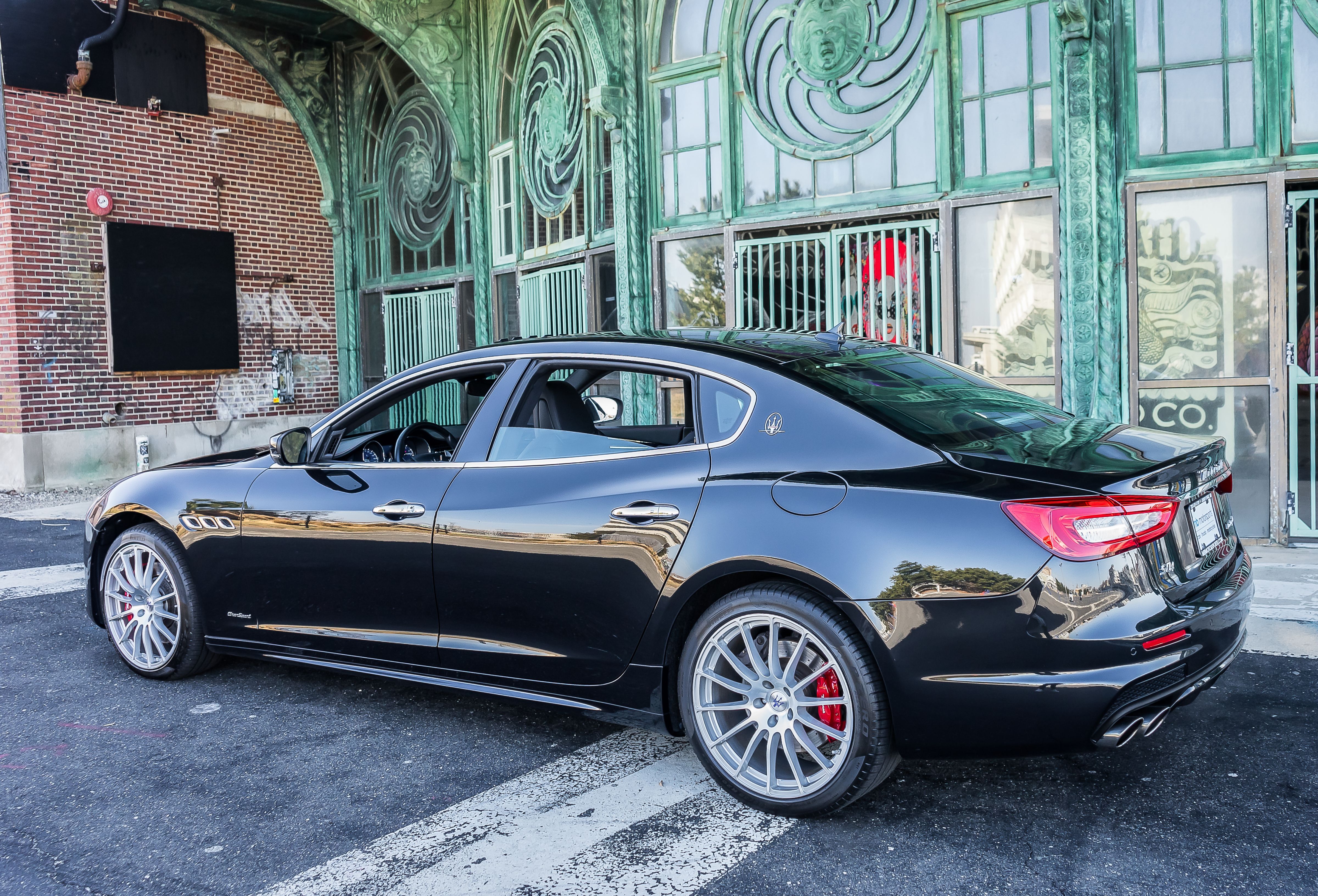 2023 Maserati Quattroporte Trofeo: Ferrari-Derived V8 Majesty, image size:4800x3263