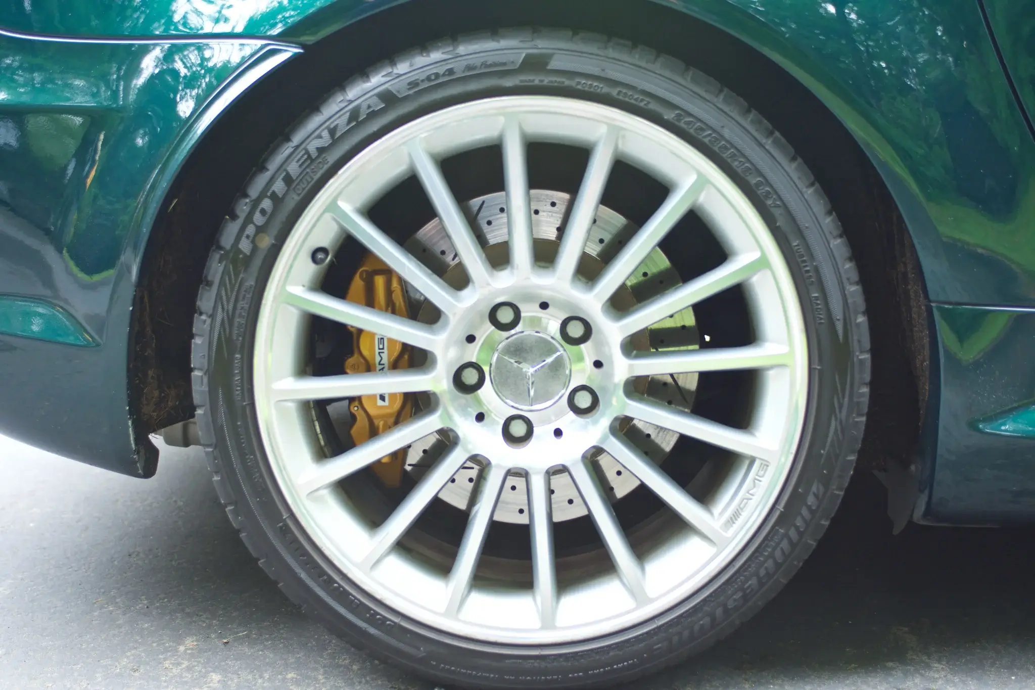 MP: 2005 Mercedes-Benz SLK 55 AMG Andradite Green Metallic