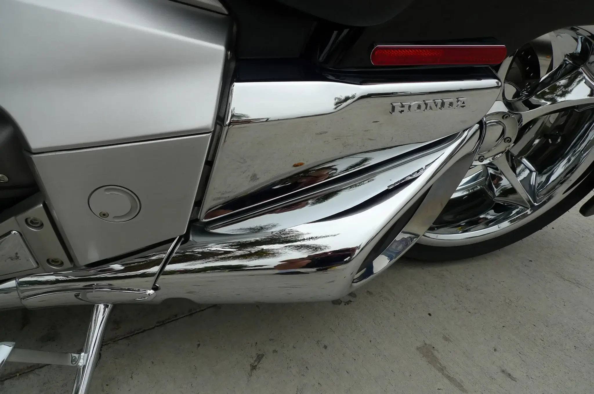 HONDA CL360 リアブレーキパネル ホンダ [A-231114-44-11-CL_RD] HONDA CL360 リアブレーキパネル