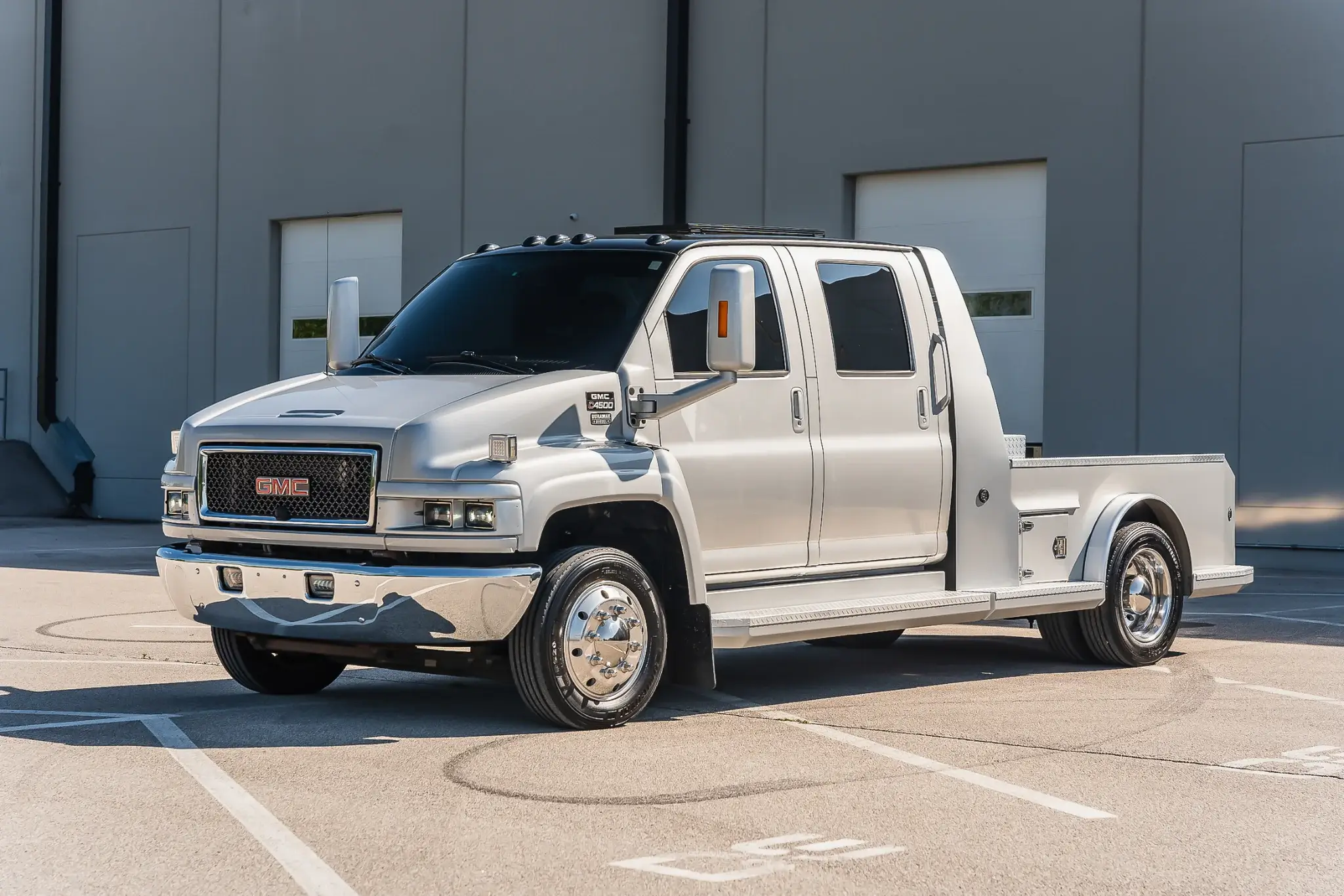 MP: 2007 GMC TopKick C4500 Crew Cab | PCARMARKET
