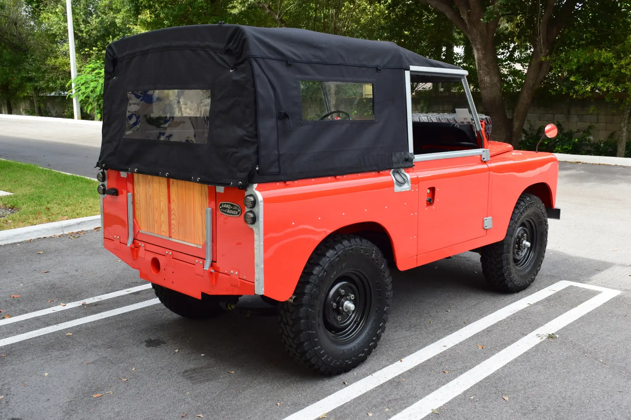 1982 Land Rover Series III | PCARMARKET