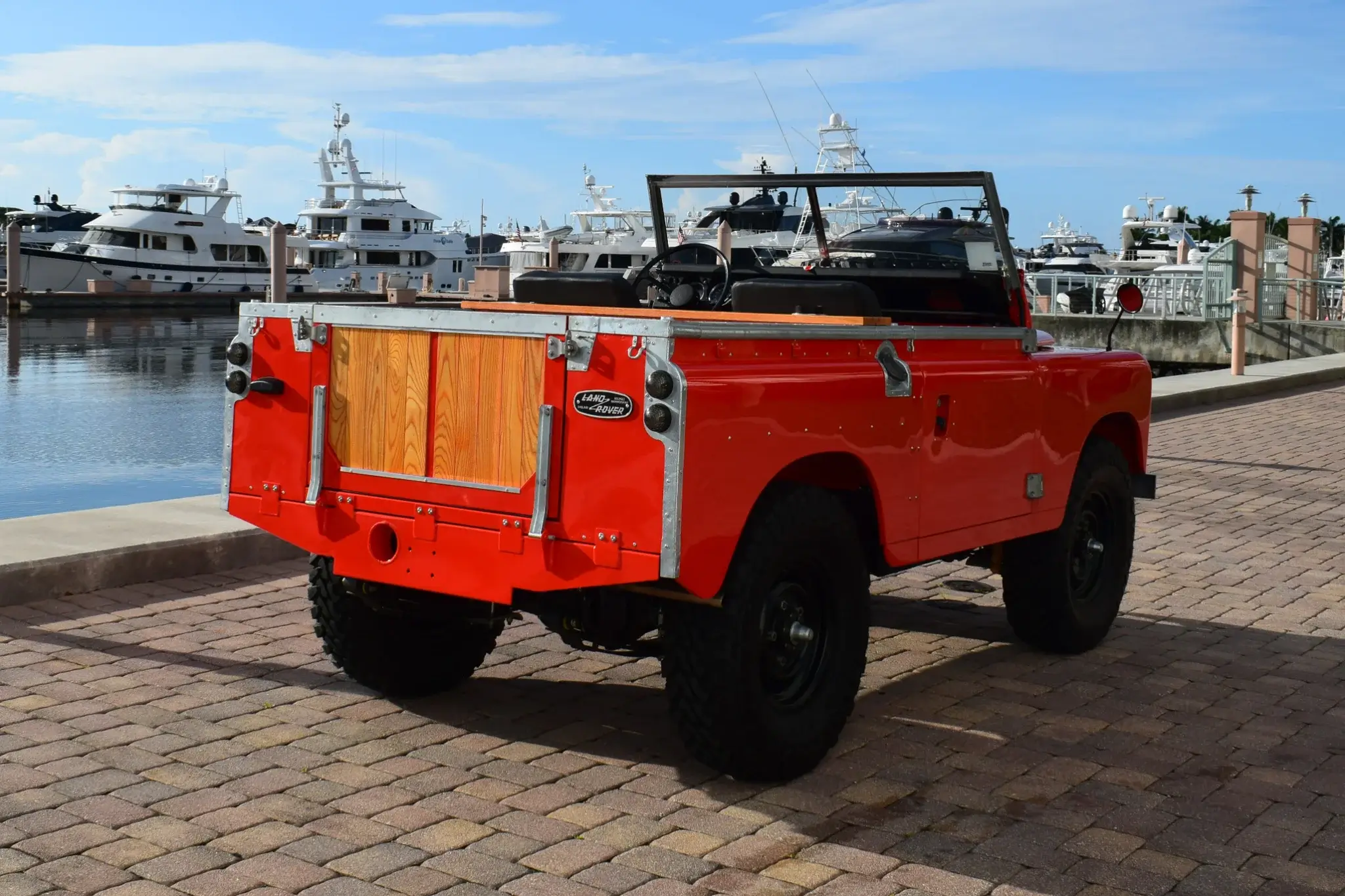 1982 Land Rover Series III | PCARMARKET
