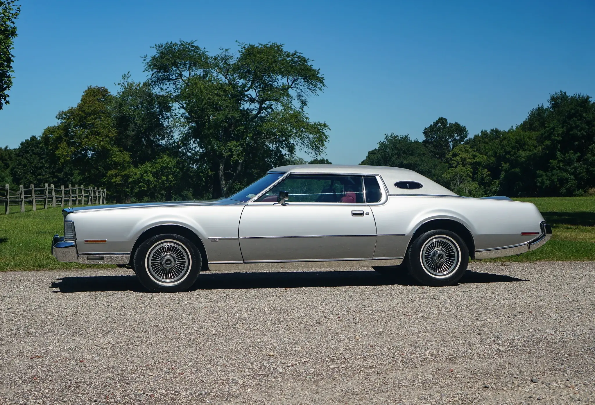 1973 Lincoln Continental Mark IV Silver Anniversary | PCARMARKET