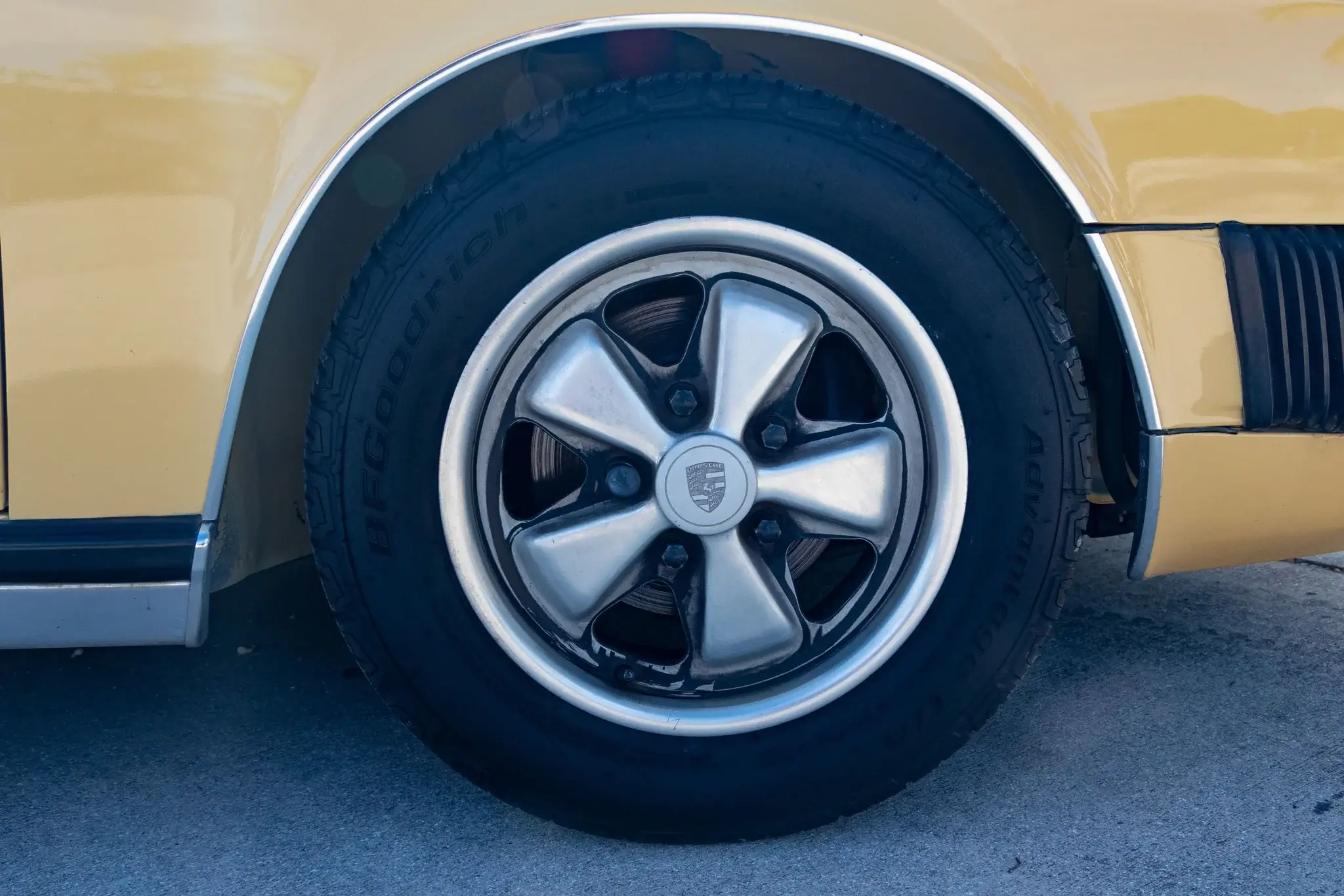 1977 Porsche 911S Sunroof Coupe | PCARMARKET