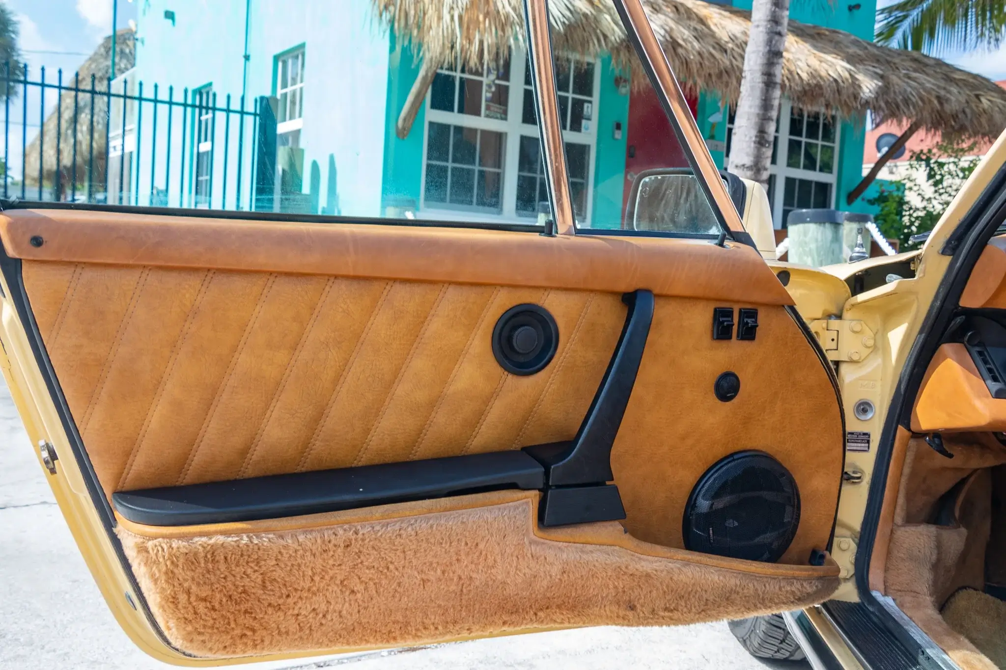 1977 Porsche 911S Sunroof Coupe | PCARMARKET