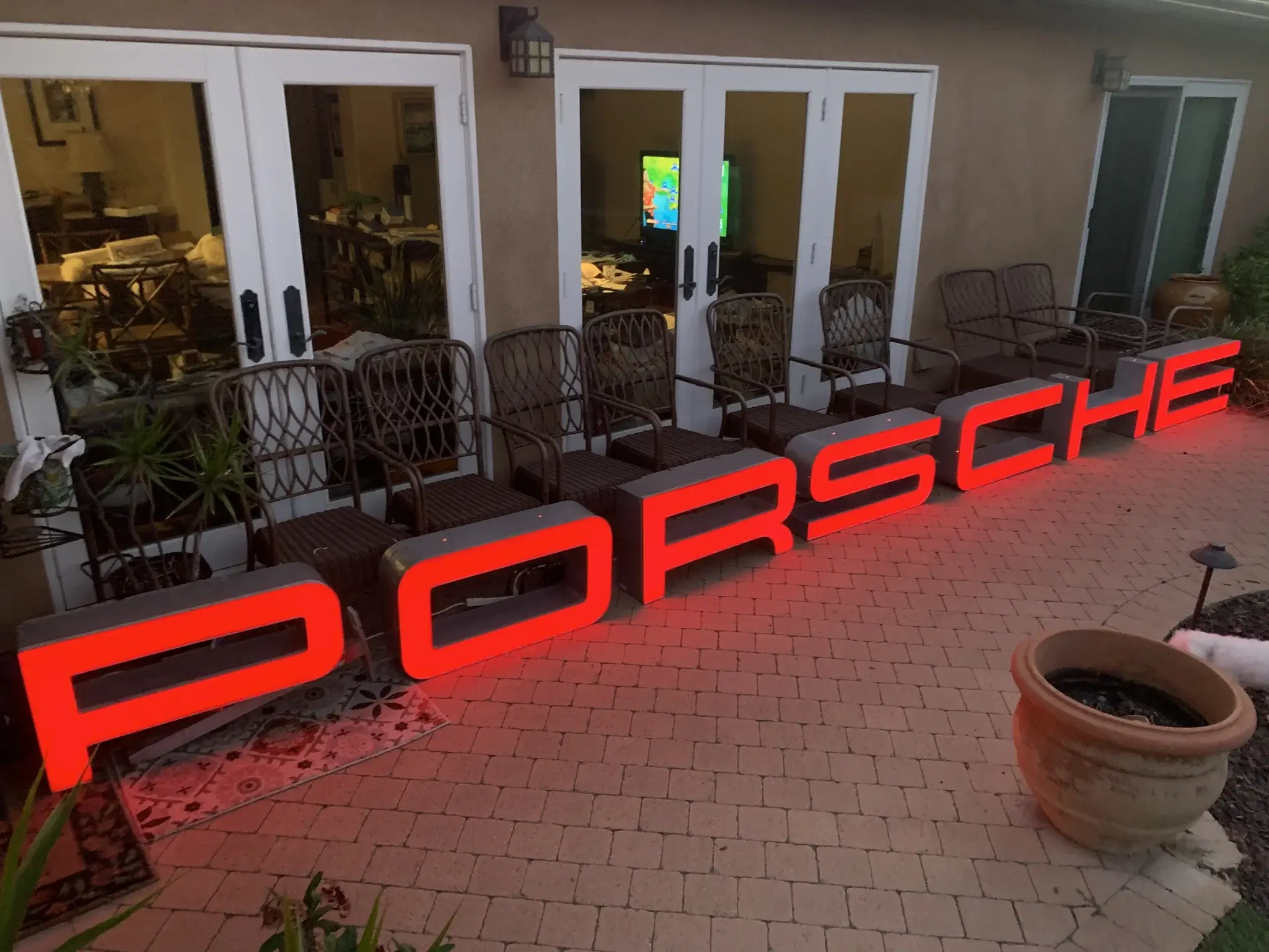 MP: Authentic Illuminated Porsche Dealership Letters | PCARMARKET