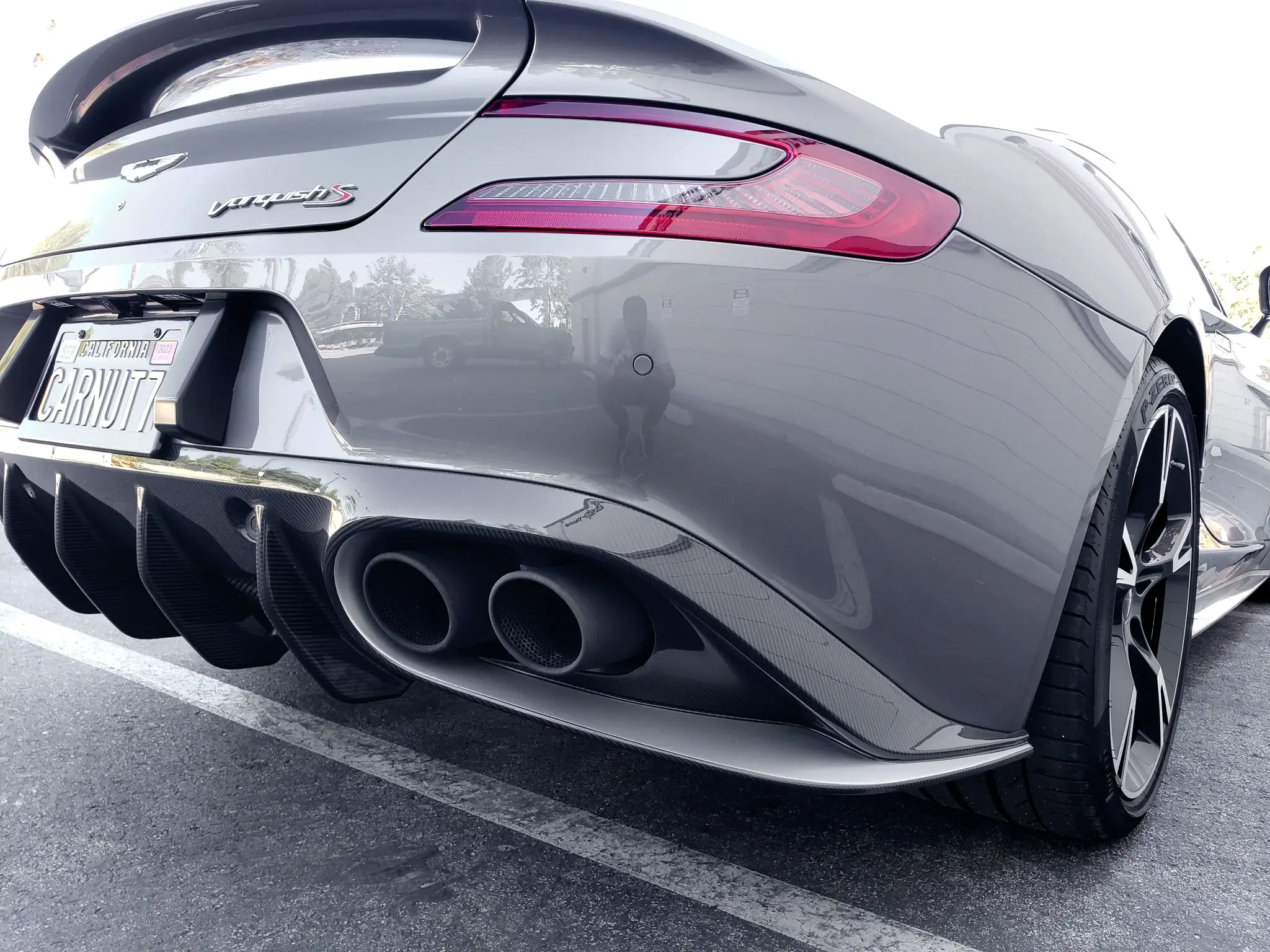 MP: 24k-Mile 2018 Aston Martin Vanquish S | PCARMARKET