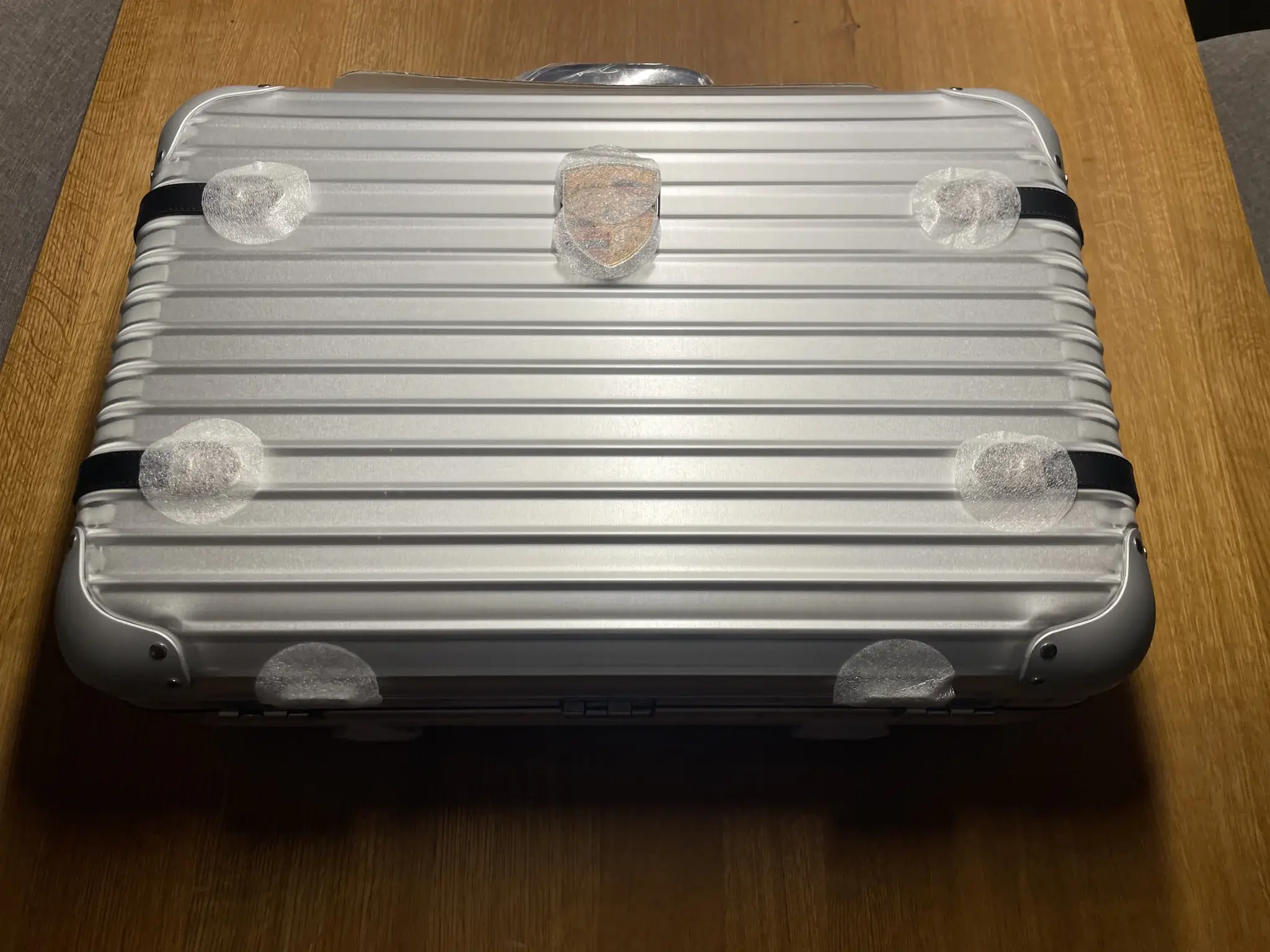 MP: Limited Edition RIMOWA X PORSCHE Hand-Carry Case Pepita #366
