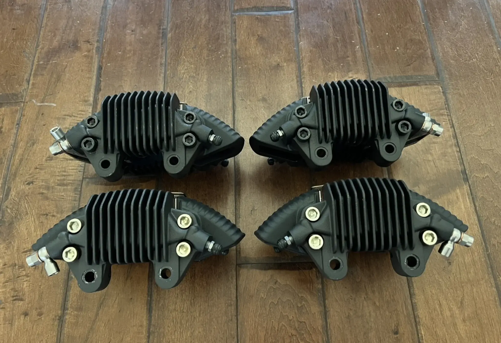 MP: Brand New 917 Style Large Finned Brake Calipers | PCARMARKET