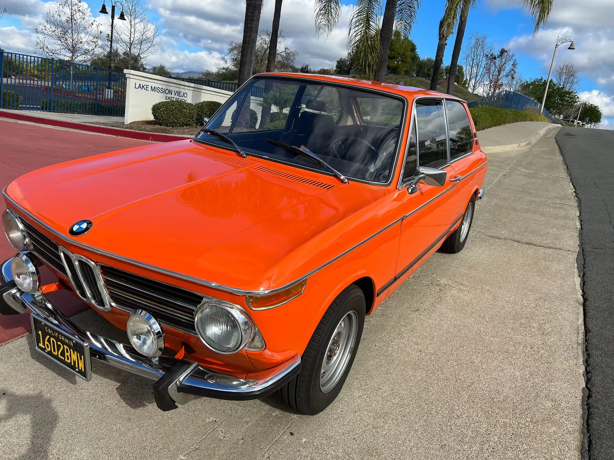 オレンジ MP: 1972 BMW 1602 Touring 4-Speed | PCARMARKET