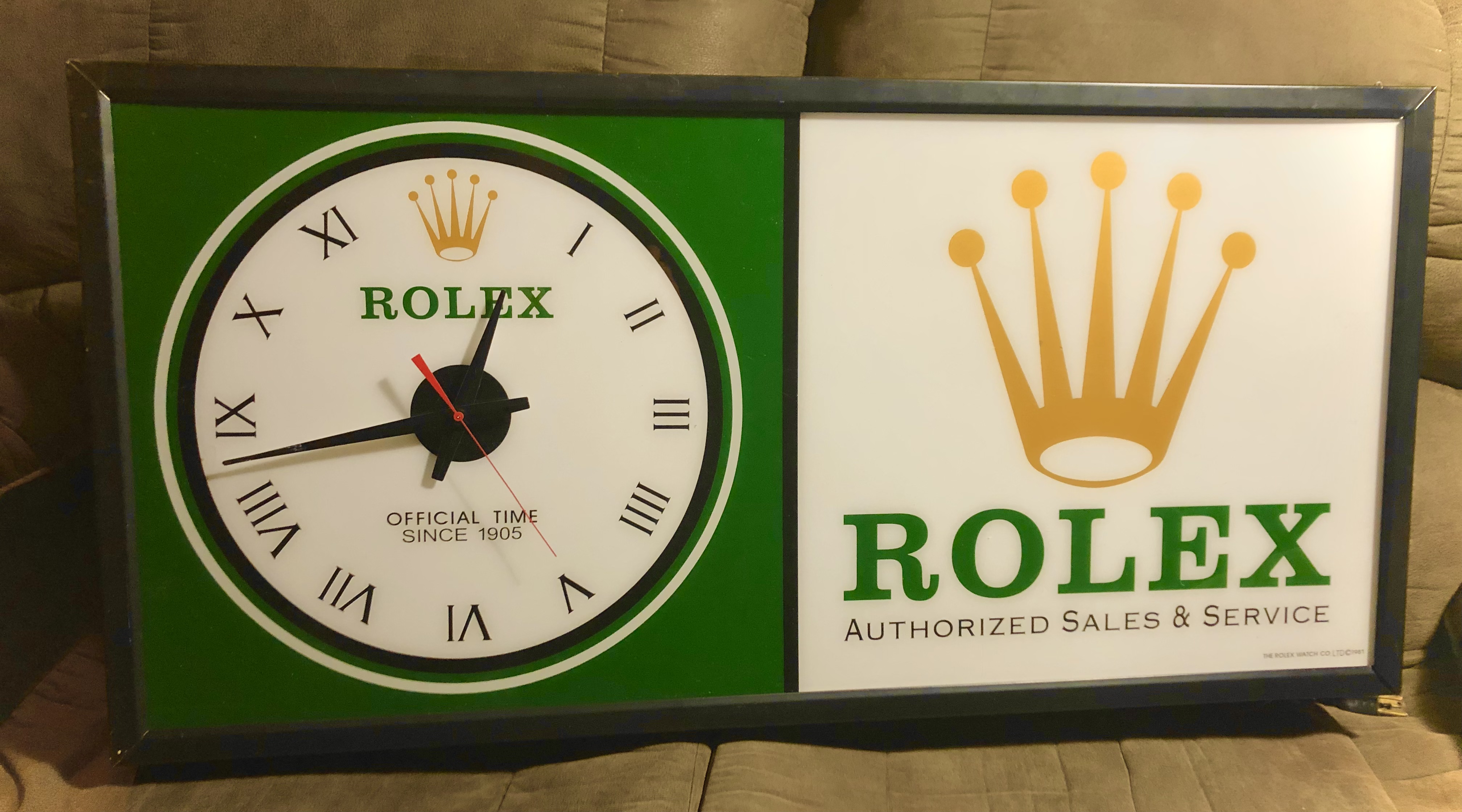 Illuminated Vintage Rolex Clock Sign (36