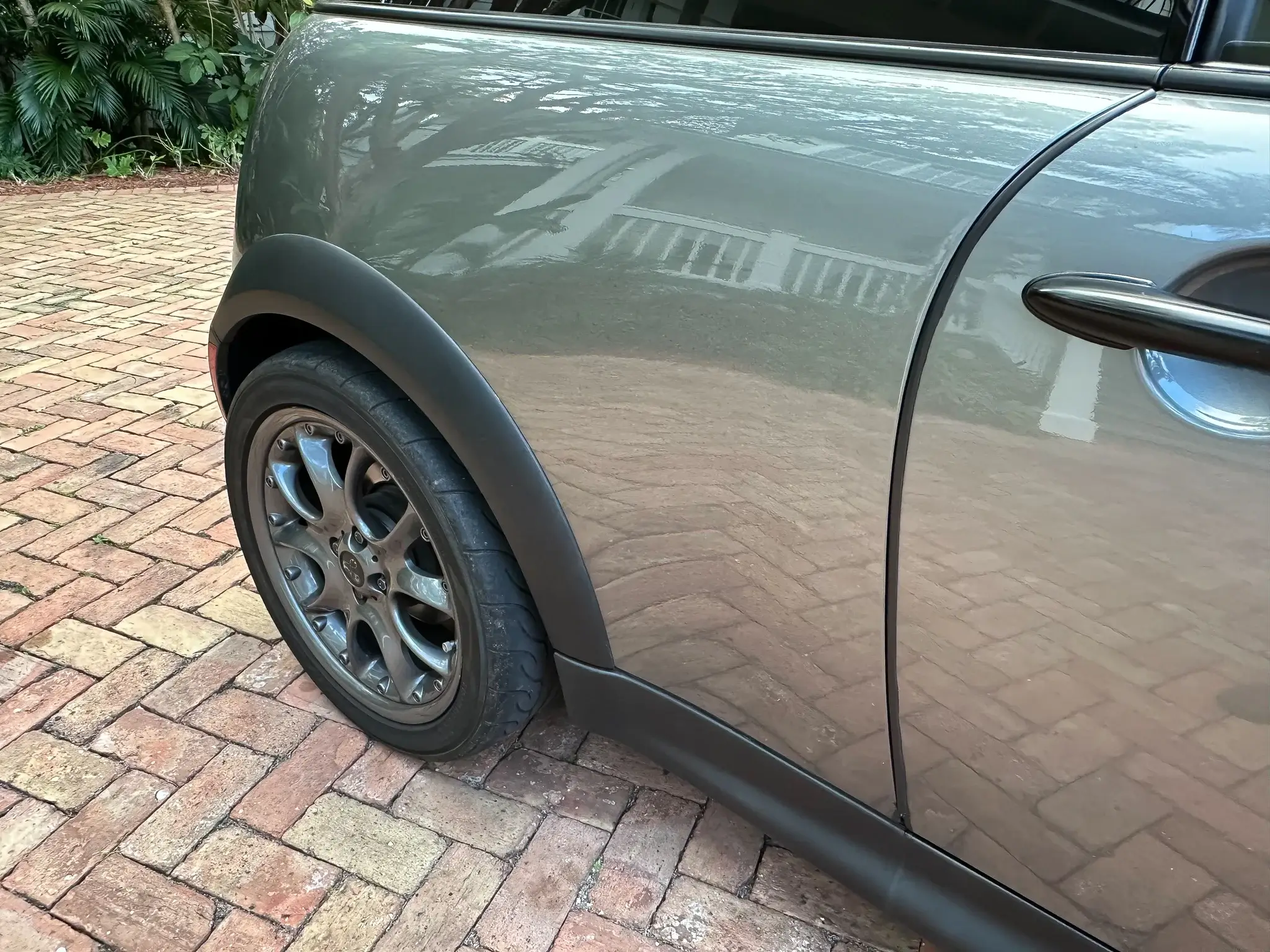 NO RESERVE 39k-Mile 2006 Mini Cooper S JCW 6-Speed | PCARMARKET