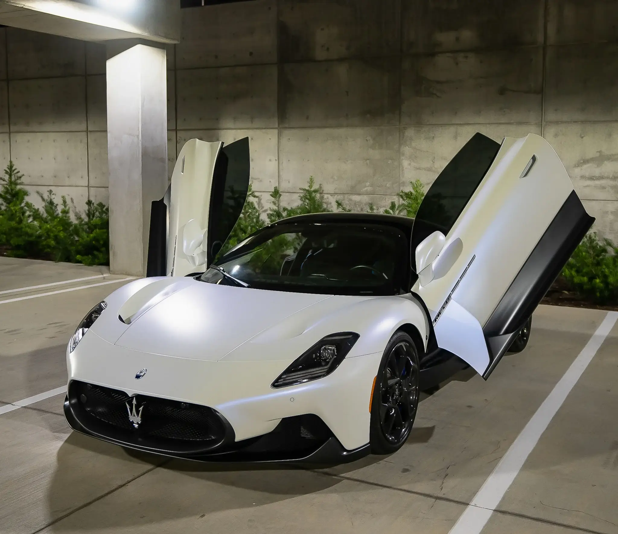 MP: 1k-Mile 2022 Maserati MC20 | PCARMARKET