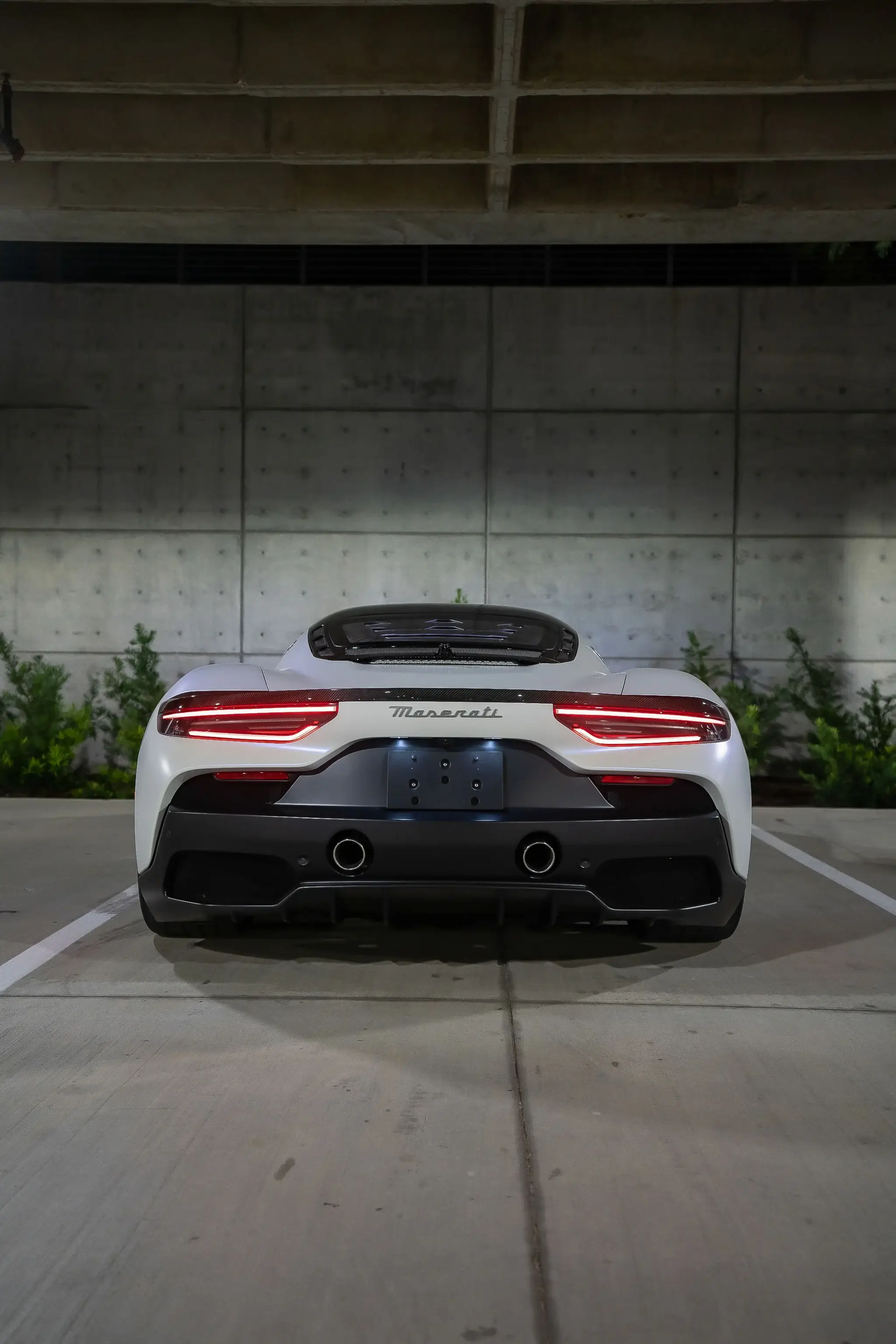 MP: 1k-Mile 2022 Maserati MC20 | PCARMARKET