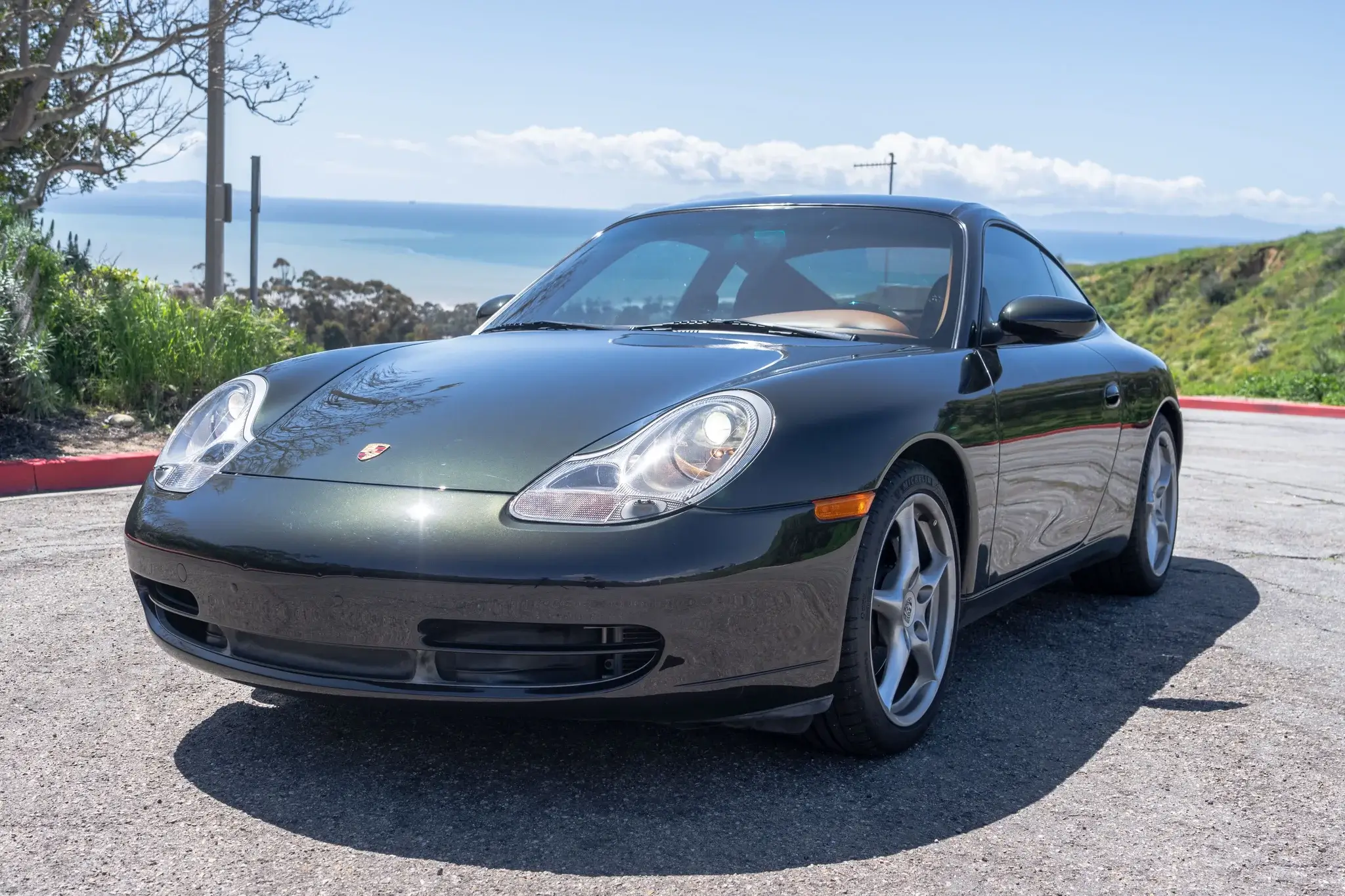 25k-Mile 2000 Porsche 996 Carrera 4 Millennium Edition | PCARMARKET