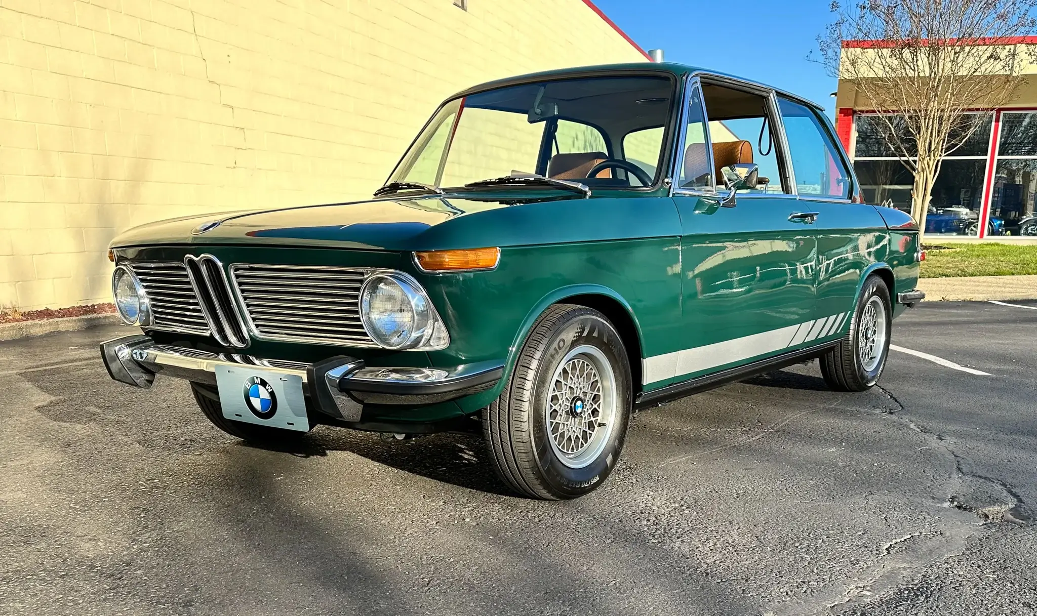 MP: 1972 BMW 2002 4-Speed | PCARMARKET