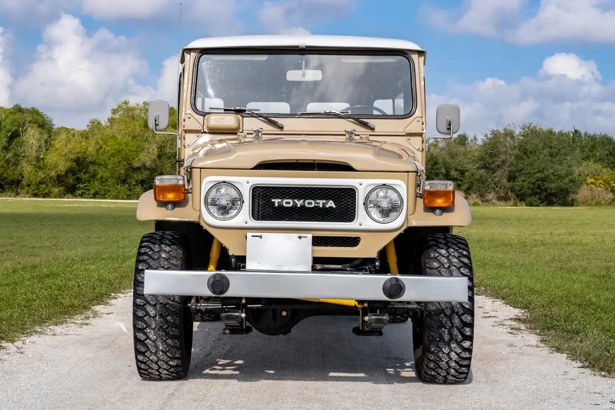 MP: 1982 Toyota Land Cruiser FJ45 Troopy | PCARMARKET