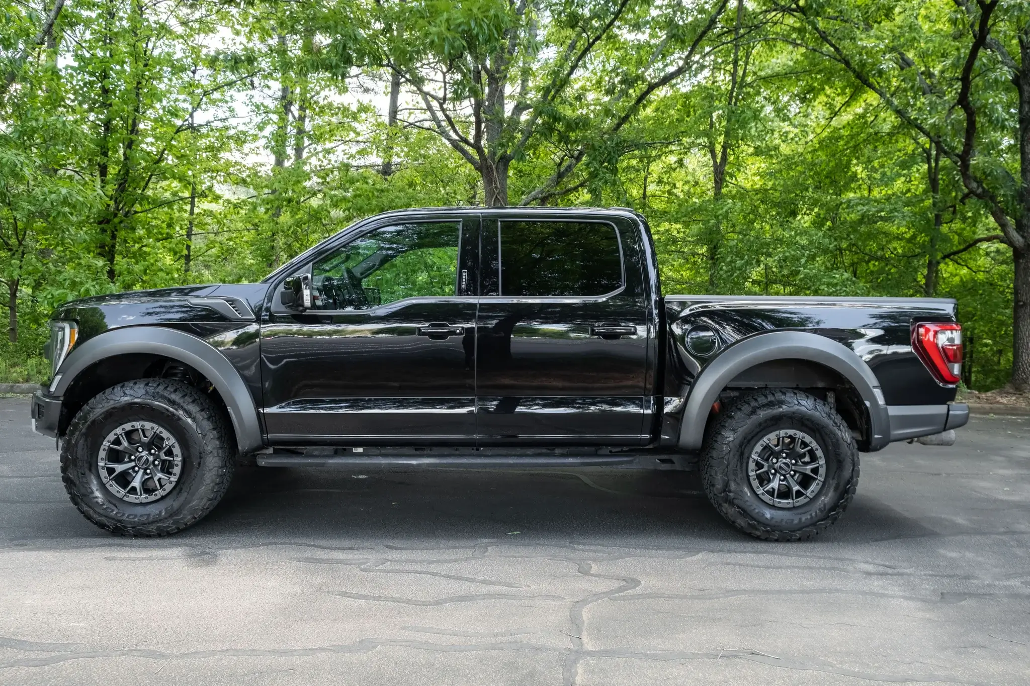 MP: 7k-Mile 2022 Ford F-150 Raptor | PCARMARKET