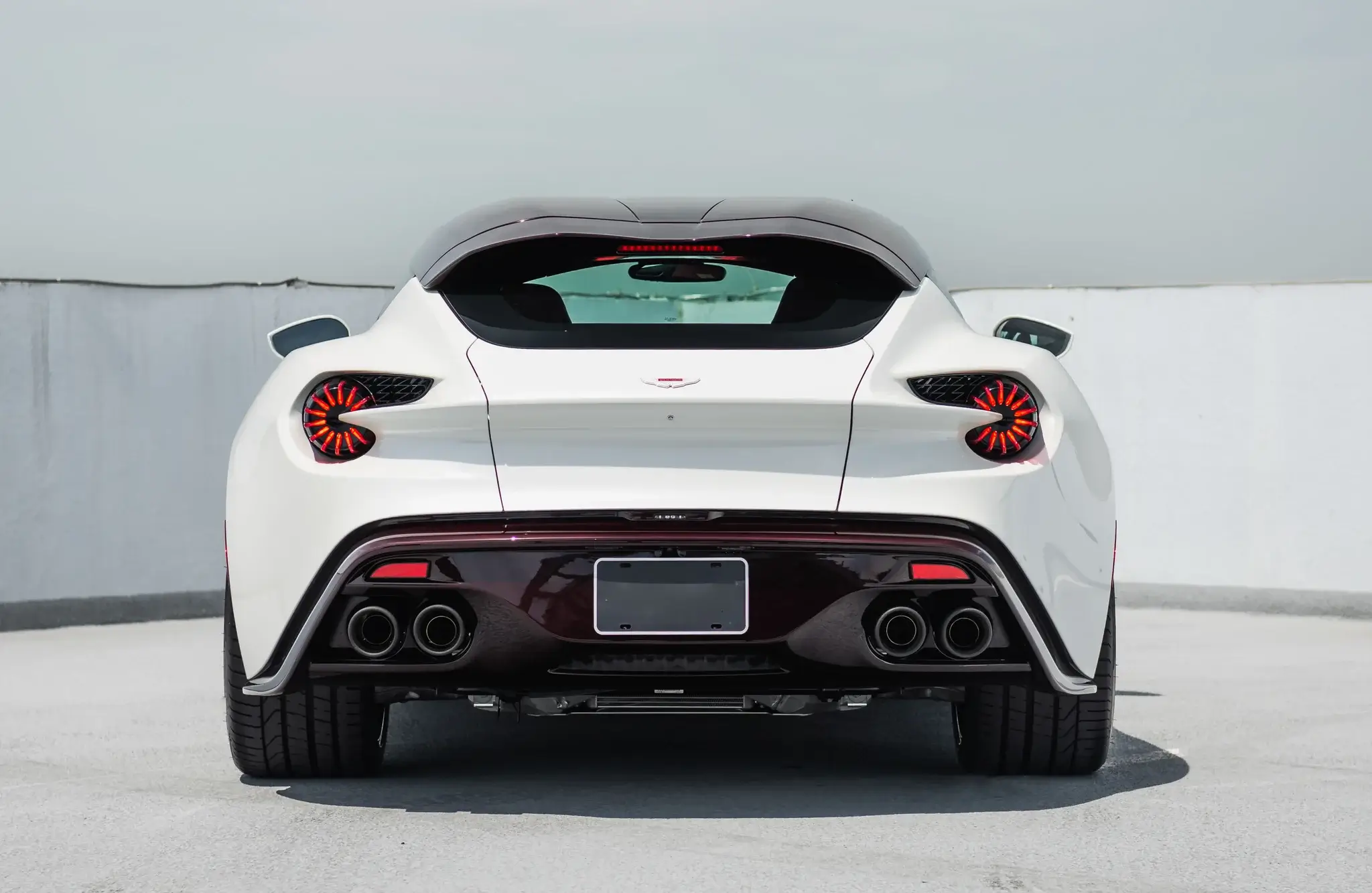 108-Mile 2019 Aston Martin Vanquish Zagato Shooting Brake #83/99
