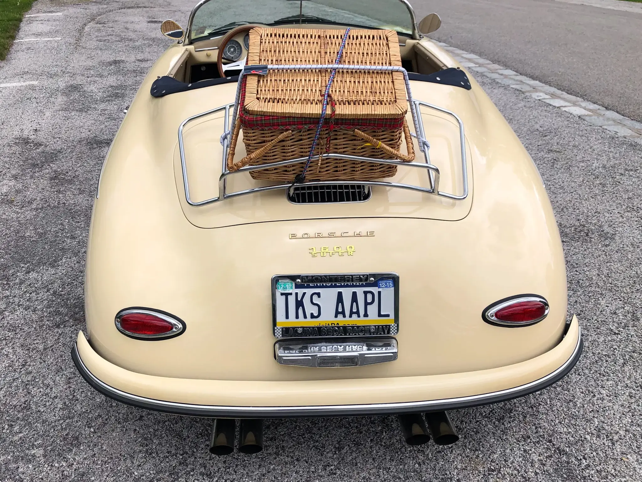 MP: 2003 Porsche 356 Speedster Replica by Vintage Speedsters