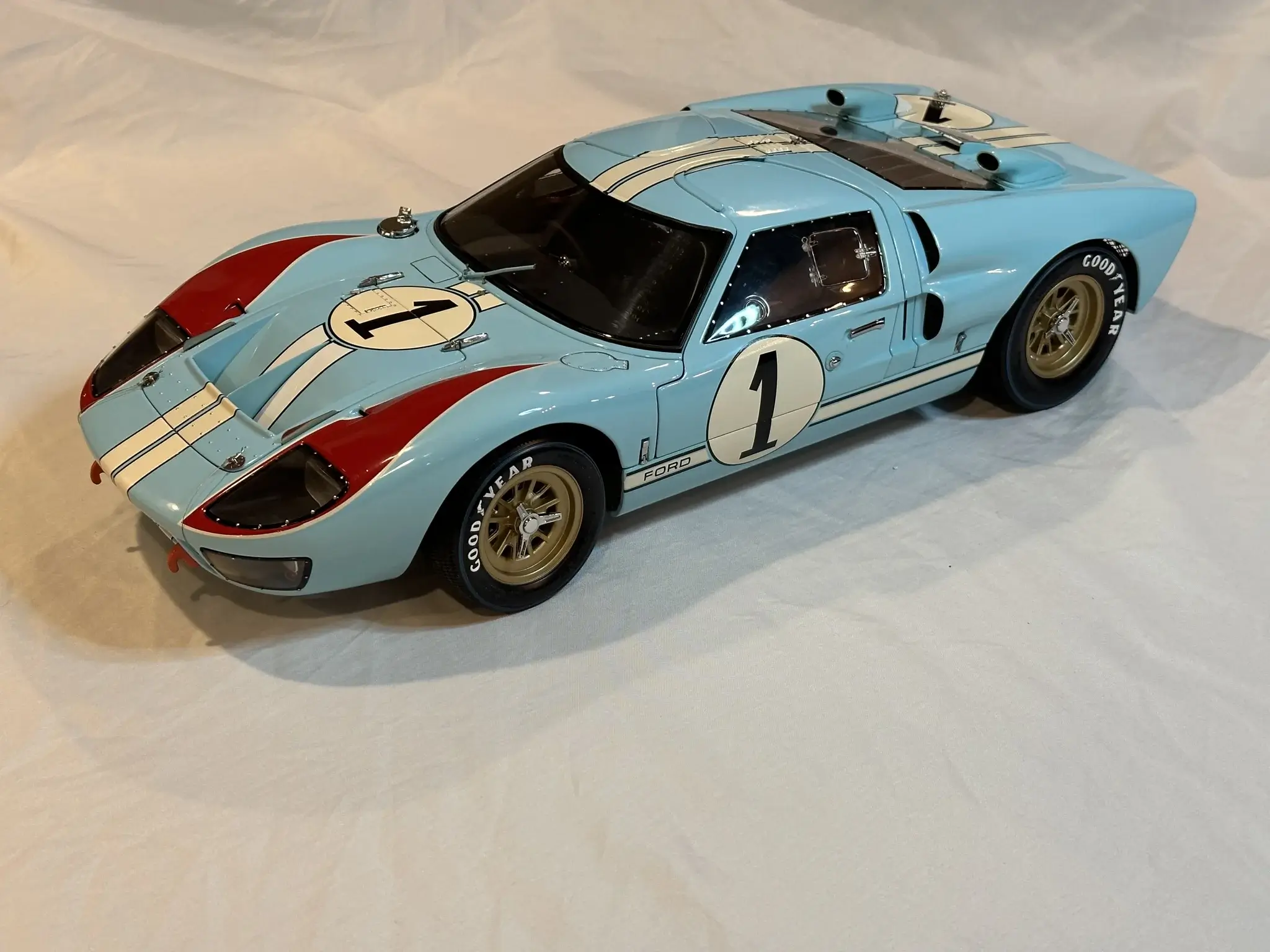 No Reserve Exoto 1966 Ford GT40 MKII #1 LeMans 24 hour 1:10