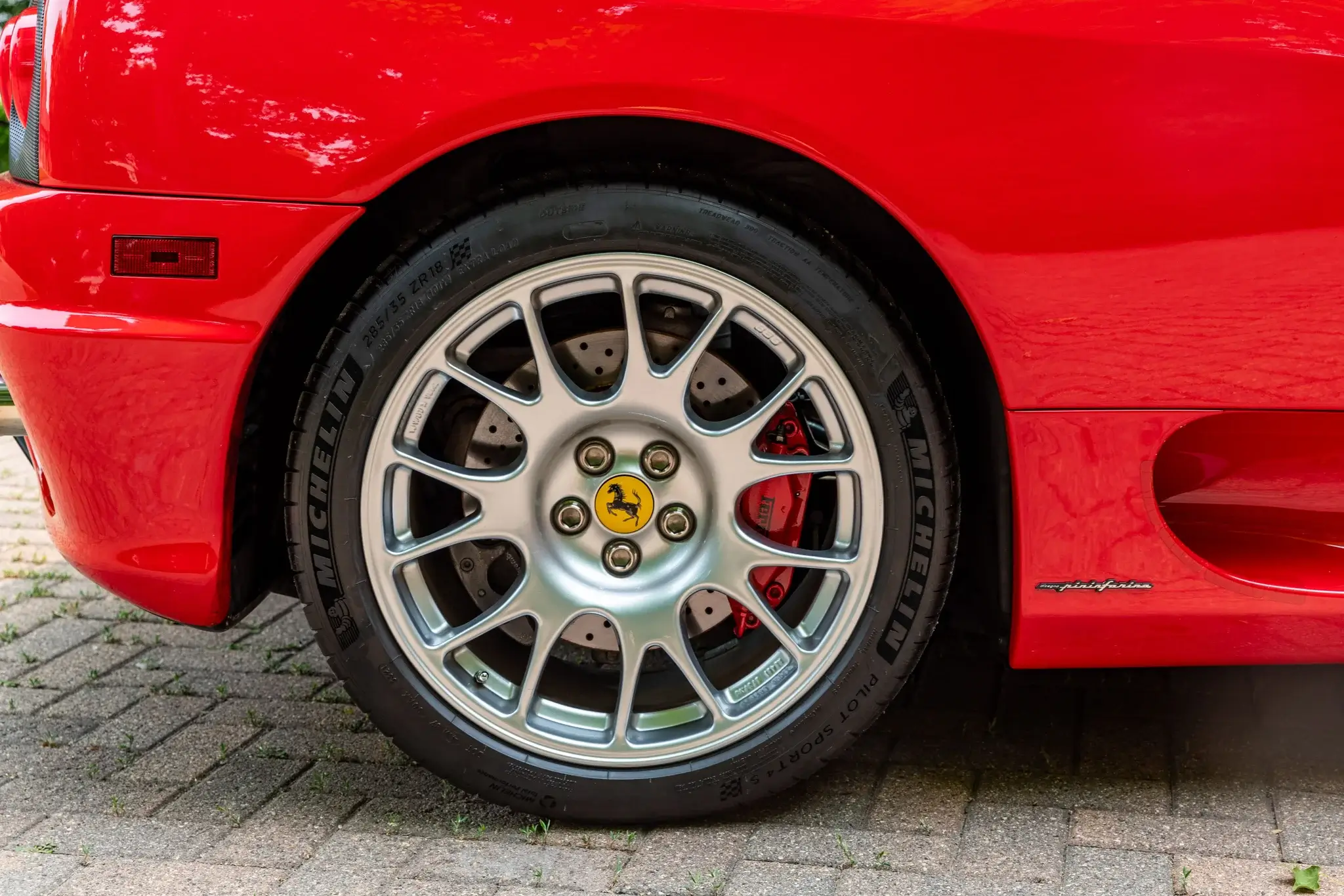 18k-Mile 2000 Ferrari 360 Modena 6-Speed Conversion | PCARMARKET