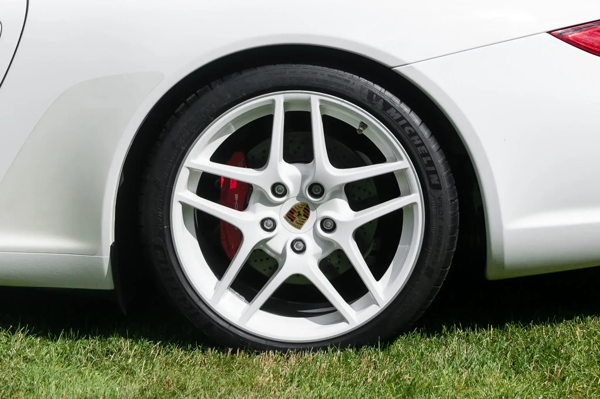 MP: 28k-Mile 2011 Porsche 997.2 Carrera S Aerokit Cup | PCARMARKET