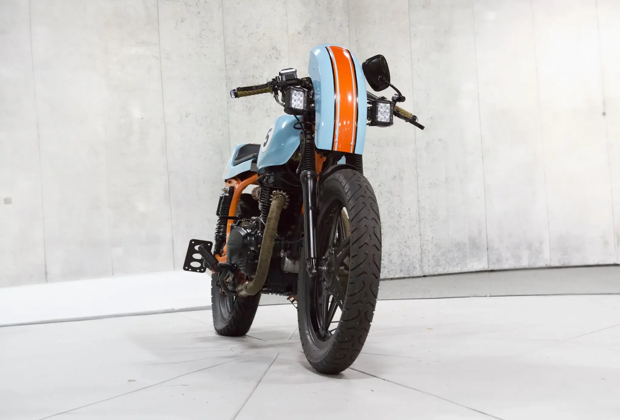 NO RESERVE 1981 Honda CM400T Cafe Racer Custom | PCARMARKET