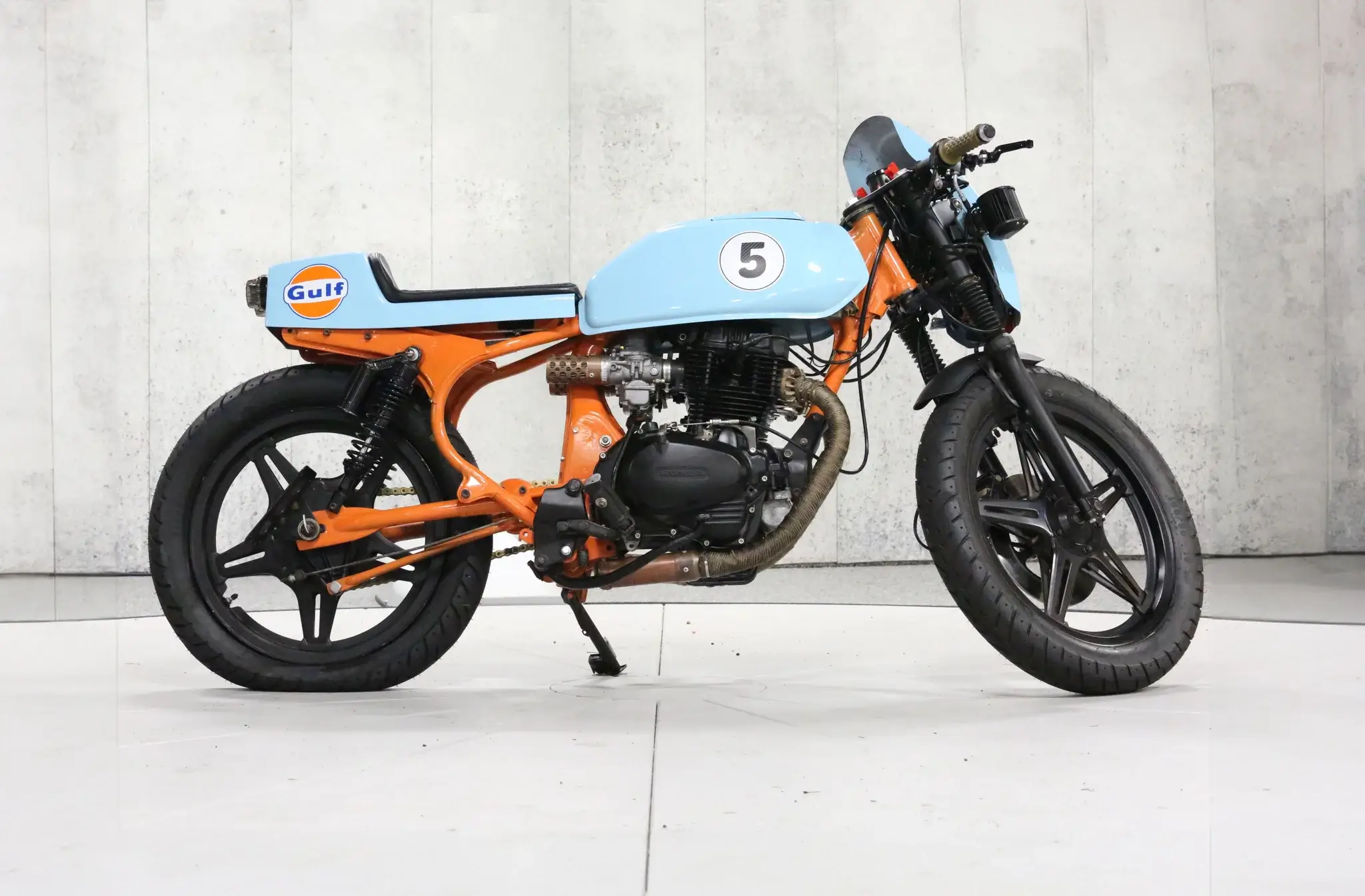 NO RESERVE 1981 Honda CM400T Cafe Racer Custom | PCARMARKET