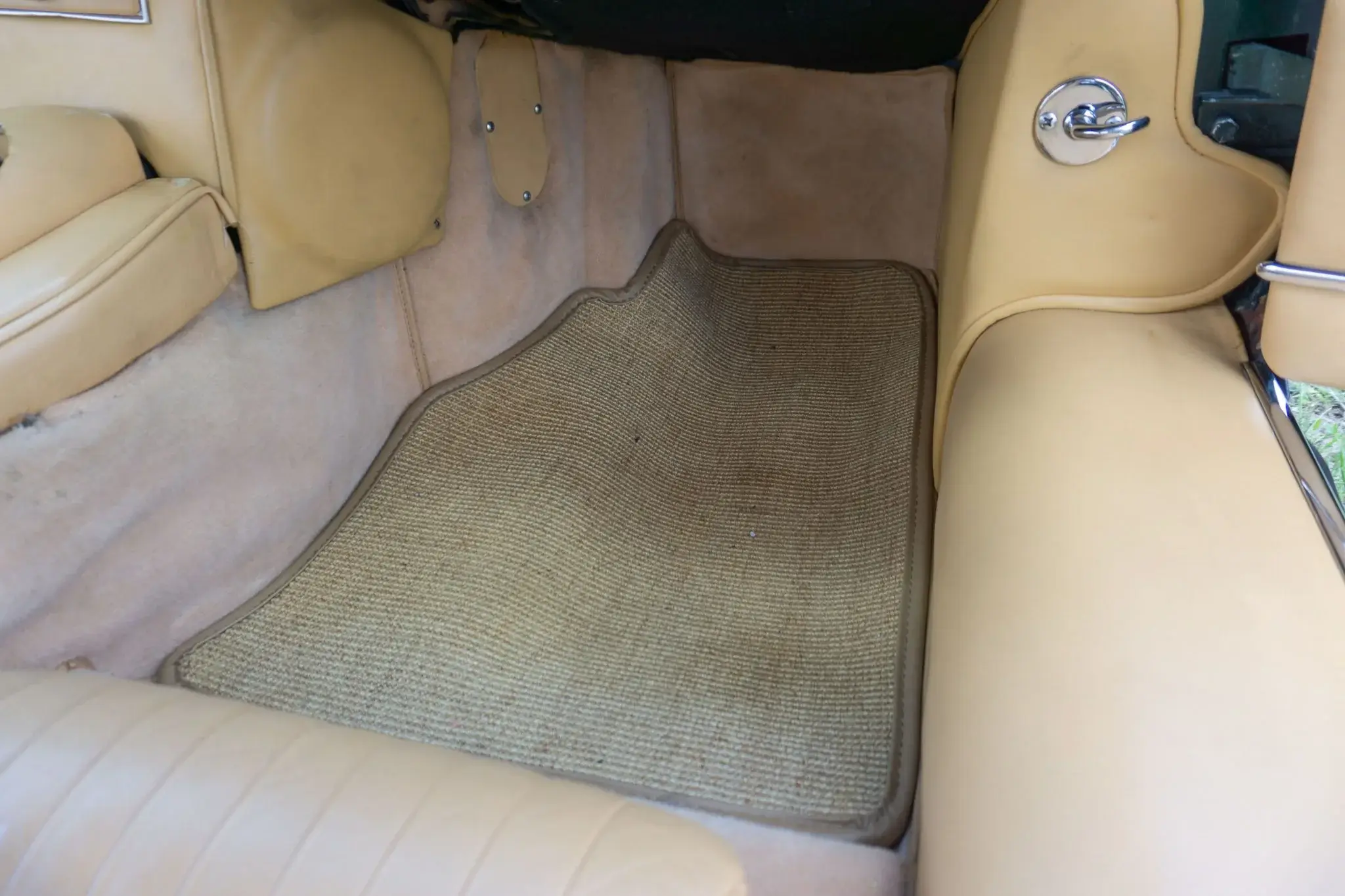 1966 Jaguar XKE Series I 4.2 Coupe 5-Speed | PCARMARKET