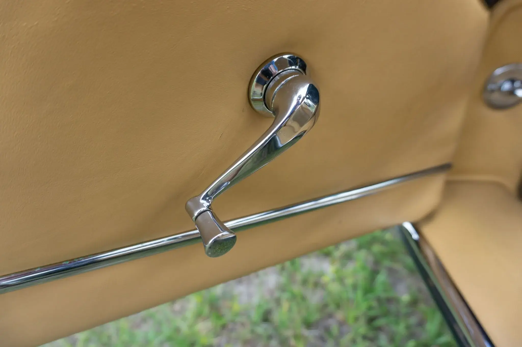 メルメルマルです。 1966 Jaguar XKE Series I 4.2 Coupe 5-Speed | PCARMARKET