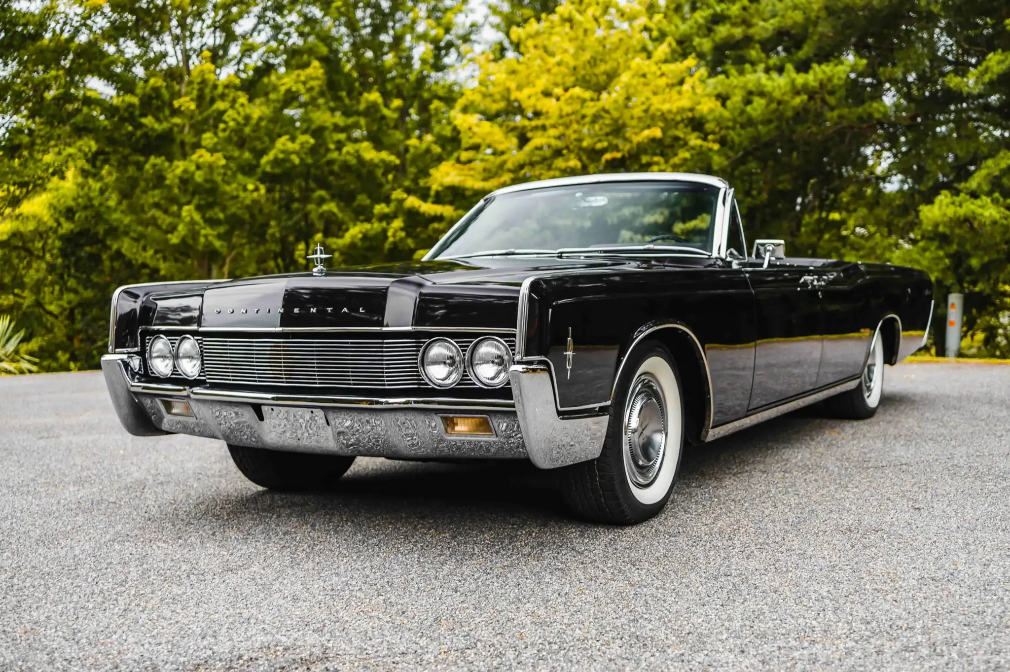 1967 Lincoln Continental Convertible | PCARMARKET