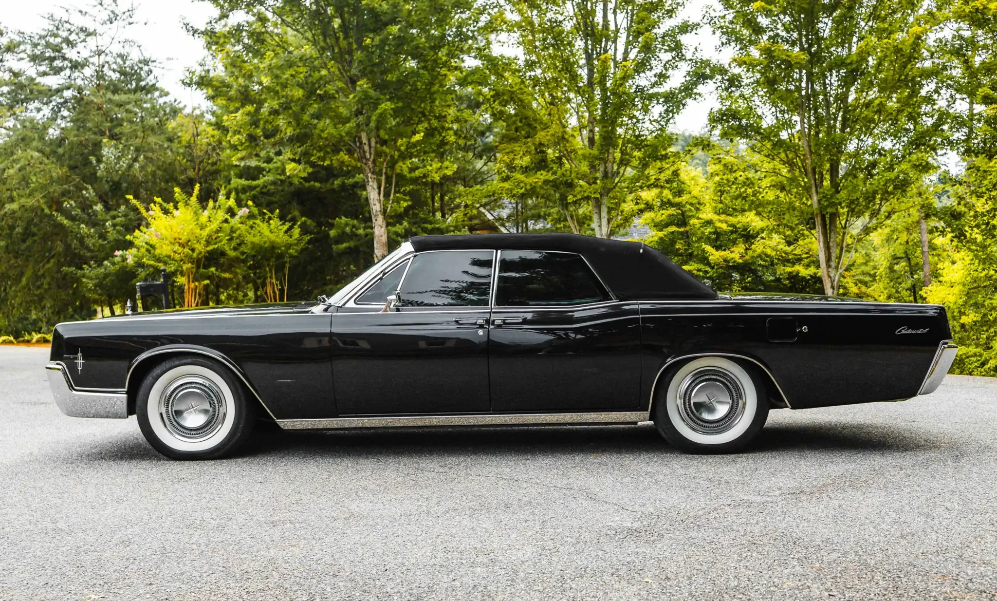 1967 Lincoln Continental Convertible | PCARMARKET