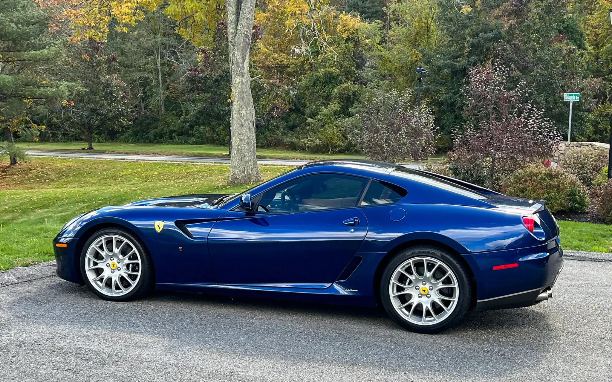 2009 Ferrari 599 GTB Fiorano Blu Tour de France | PCARMARKET