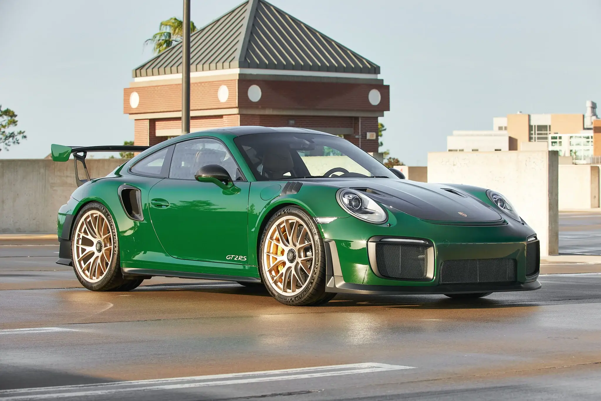 MP: 2k-Mile 2018 Porsche 991 GT2 RS Weissach Paint to Sample