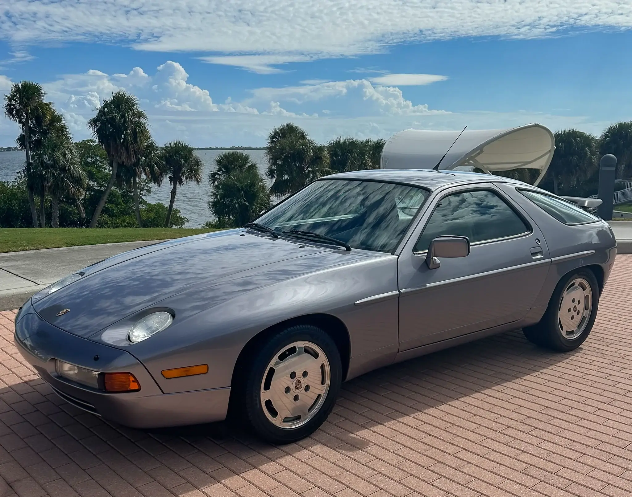One-Owner 44k-Mile 1989 Porsche 928 S4 | PCARMARKET